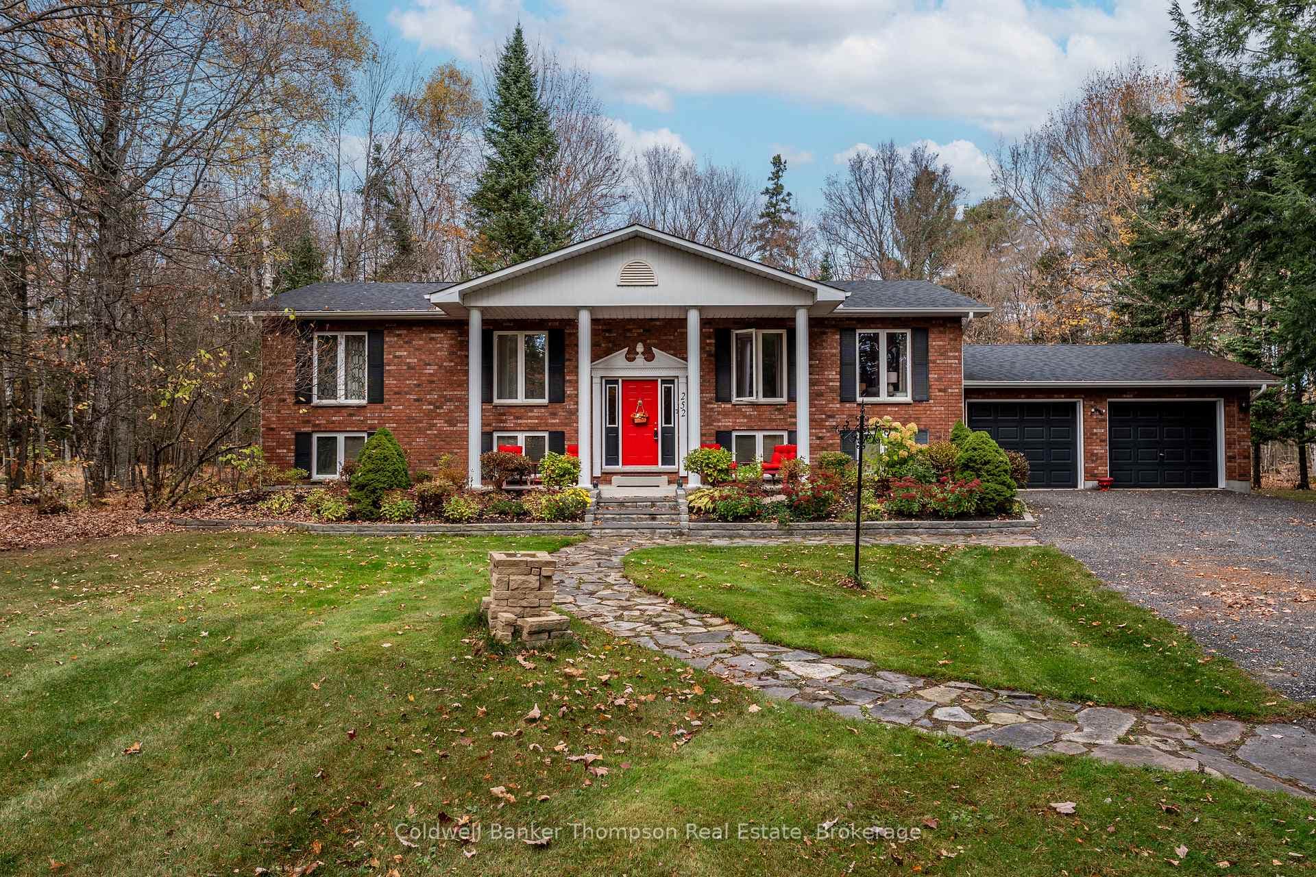 252 Fowlers Road, Huntsville