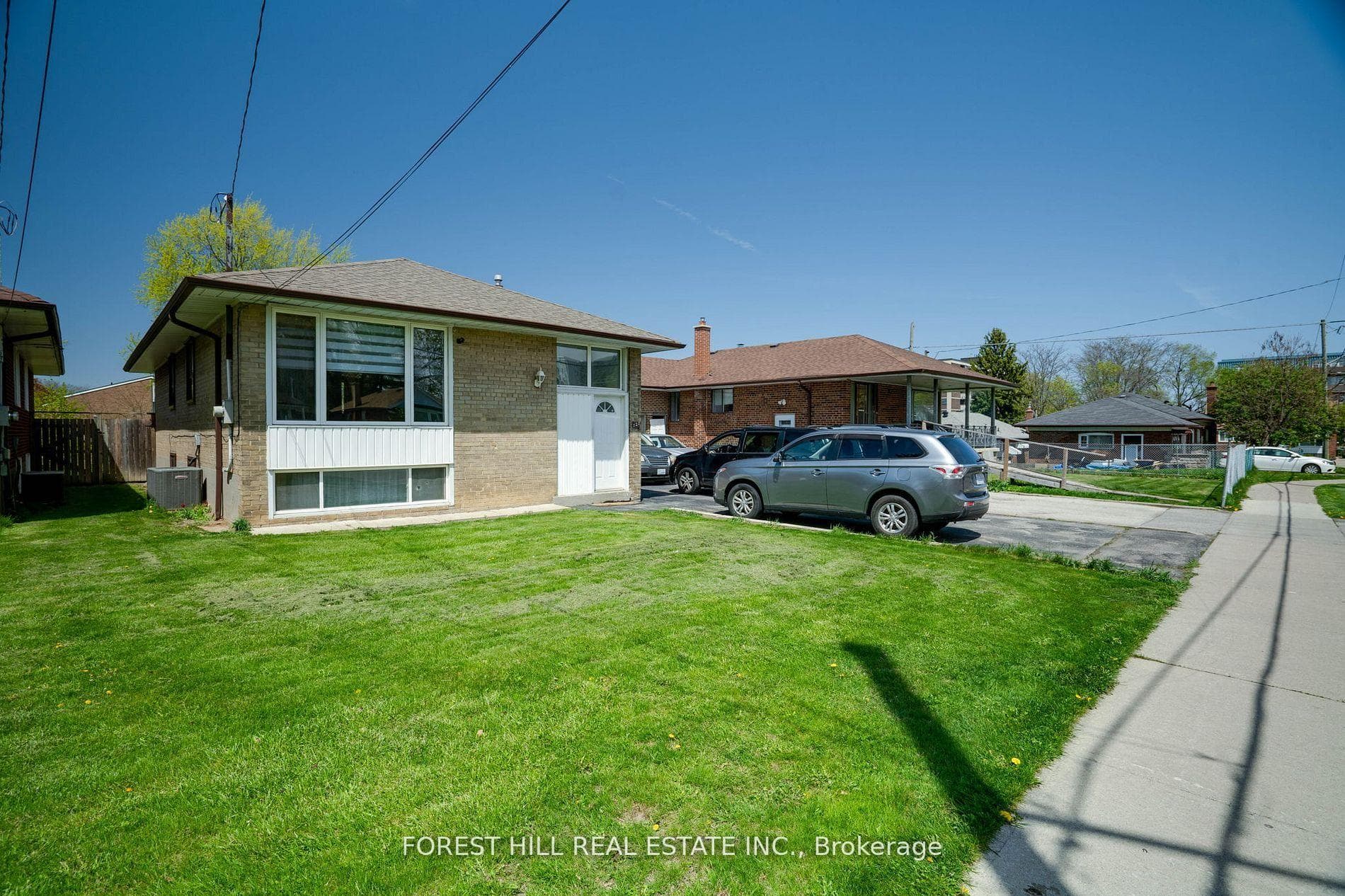 128 Trinnell Boulevard Unit Bsmt, Dorset Park / Kennedy Park, ON M1L 1S8 - Photo 1