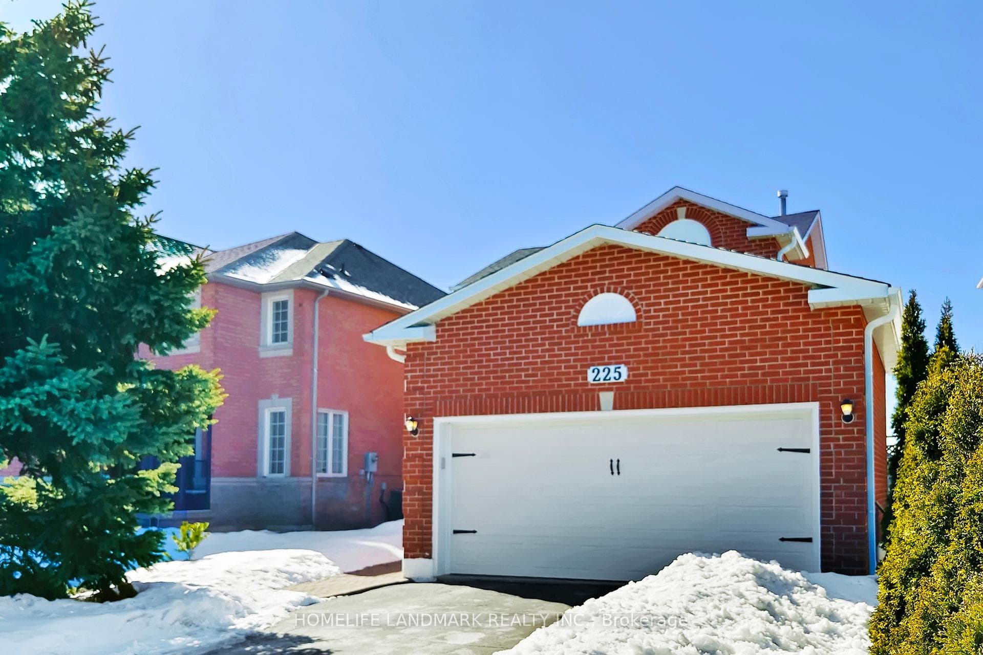 225 Wildwood Trail, Mississauga, ON L4Z 3S4 - Photo 1