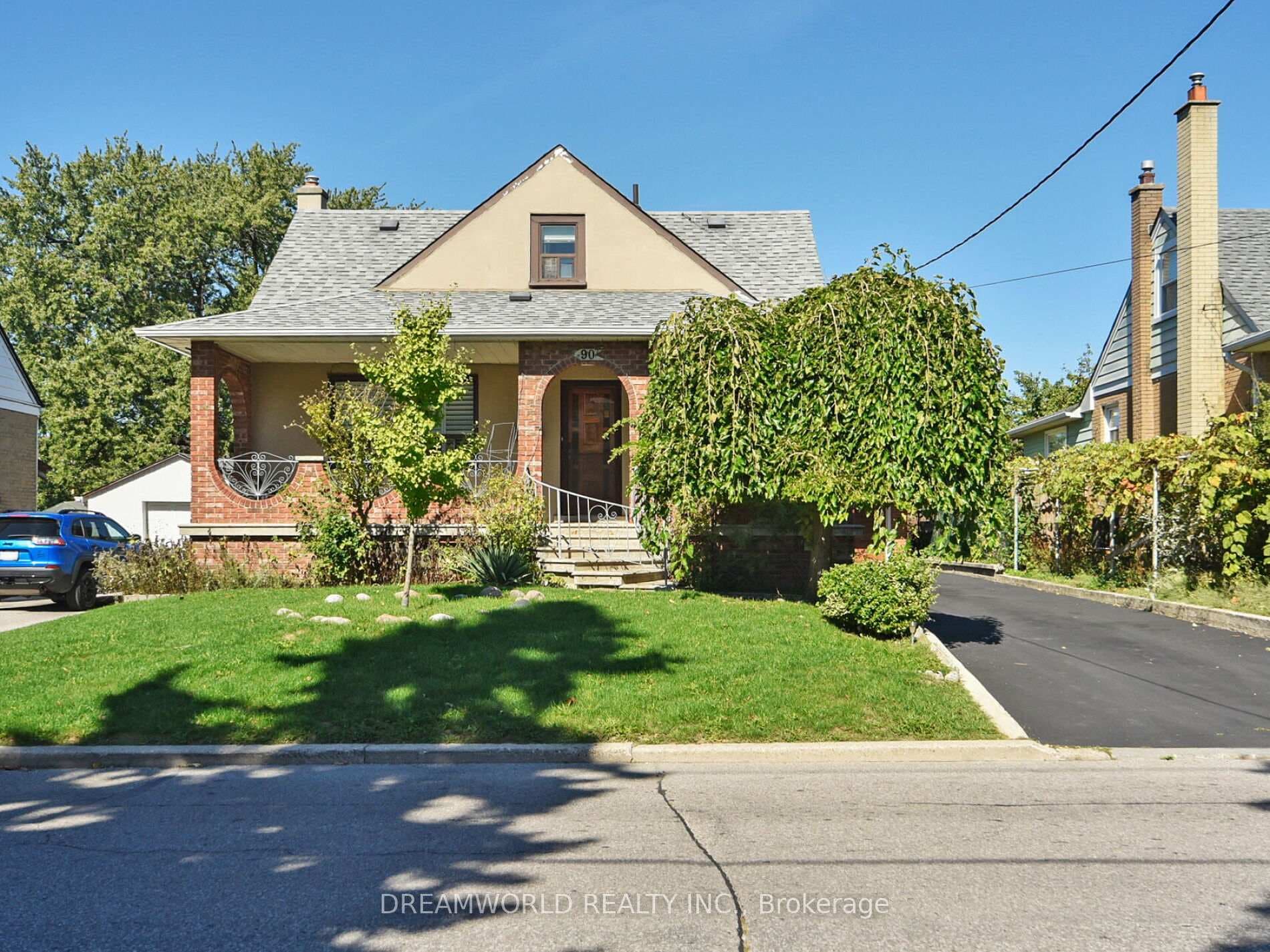 90 Anthony Road, Downsview / Black Creek, ON M3K 1B4 - Photo 1