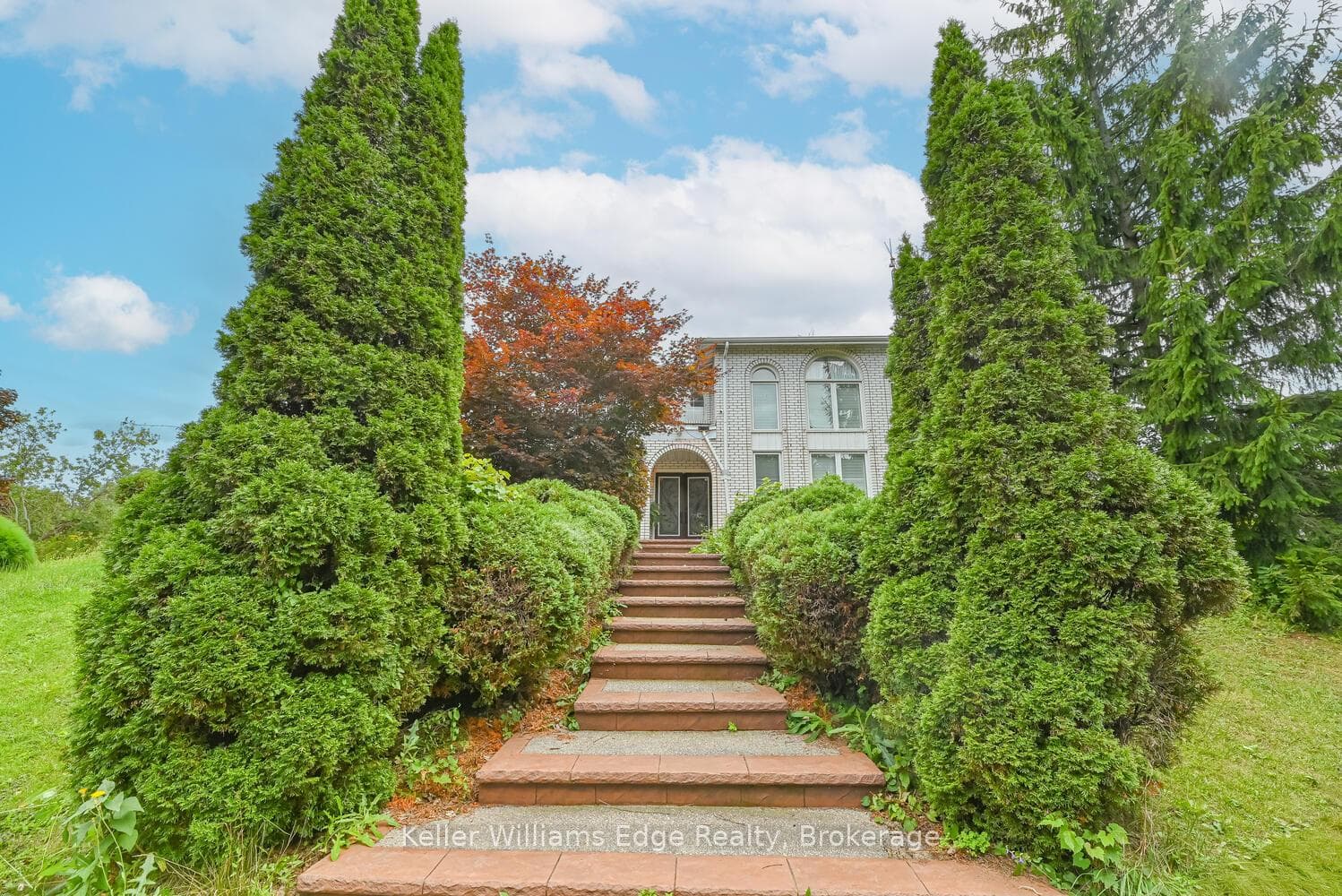 282 Book Road, Hamilton, ON L9G 3L1 - Photo 1