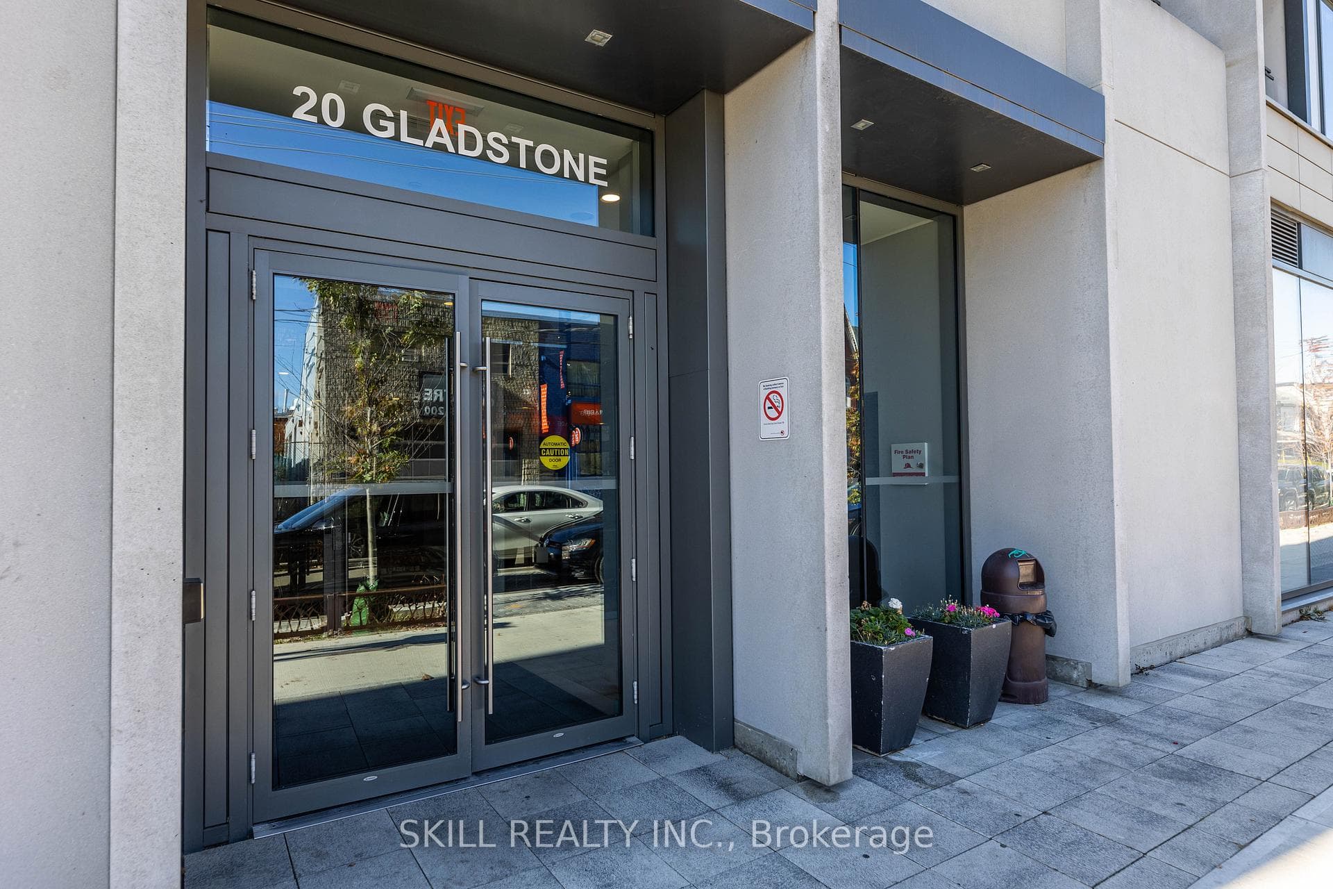 20 Gladstone Ave Unit# 501 Avenue, Bloor West Village / Swansea, ON M6J 0E9 - Photo 1