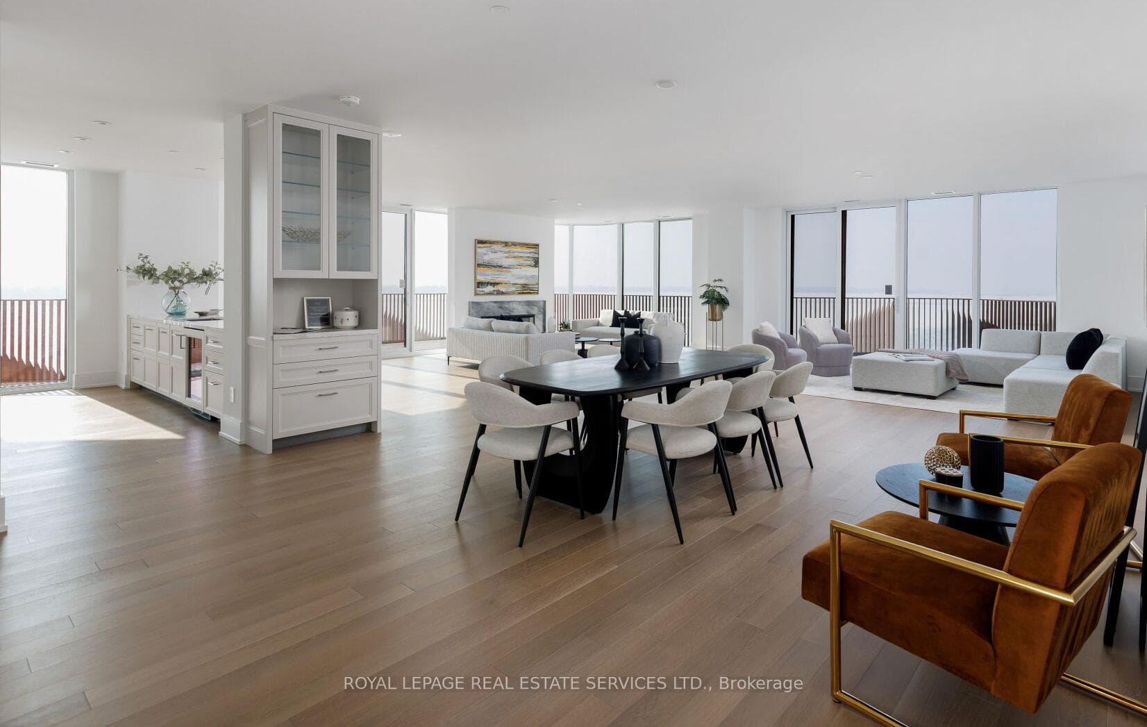 155 Merchants' Wharf N/A Unit 912, Regent Park / Cabbagetown / St. James Town, ON M5A 0Y4 - Photo 1