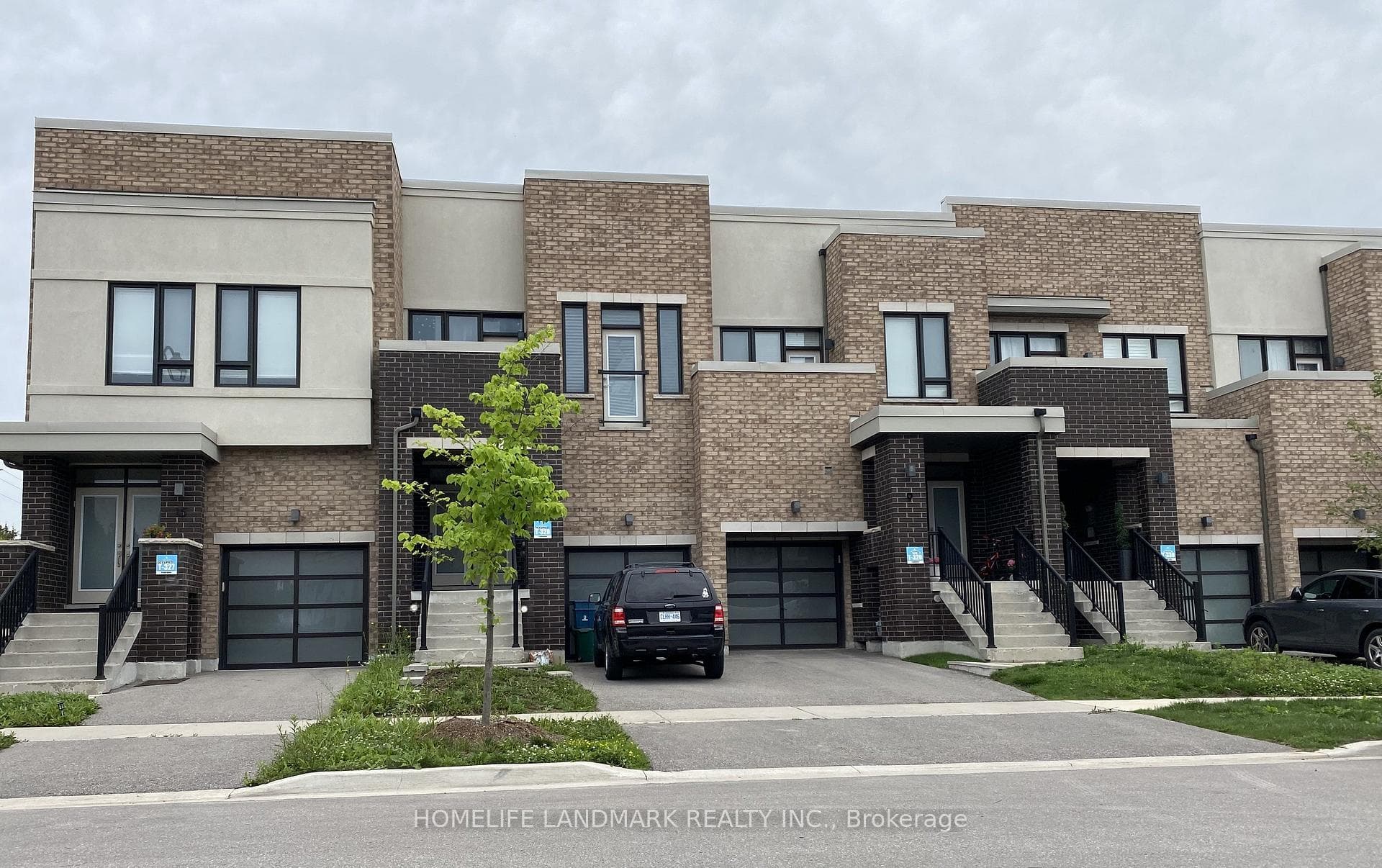 11 Kohl Street, Richmond Hill, ON L4E 1C6 - Photo 1