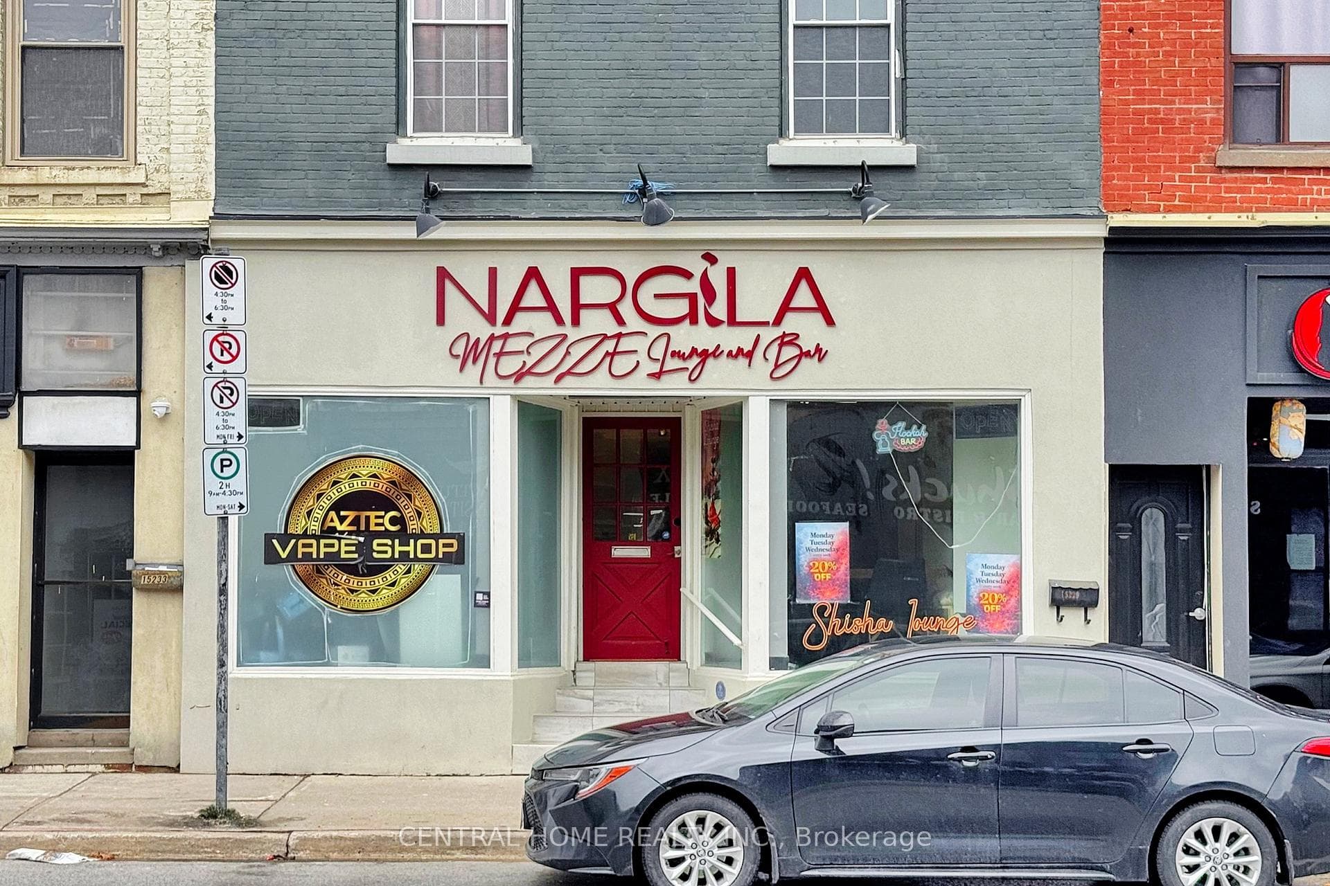 15231 Yonge Street, Aurora, ON L4G 1L8 - Photo 1