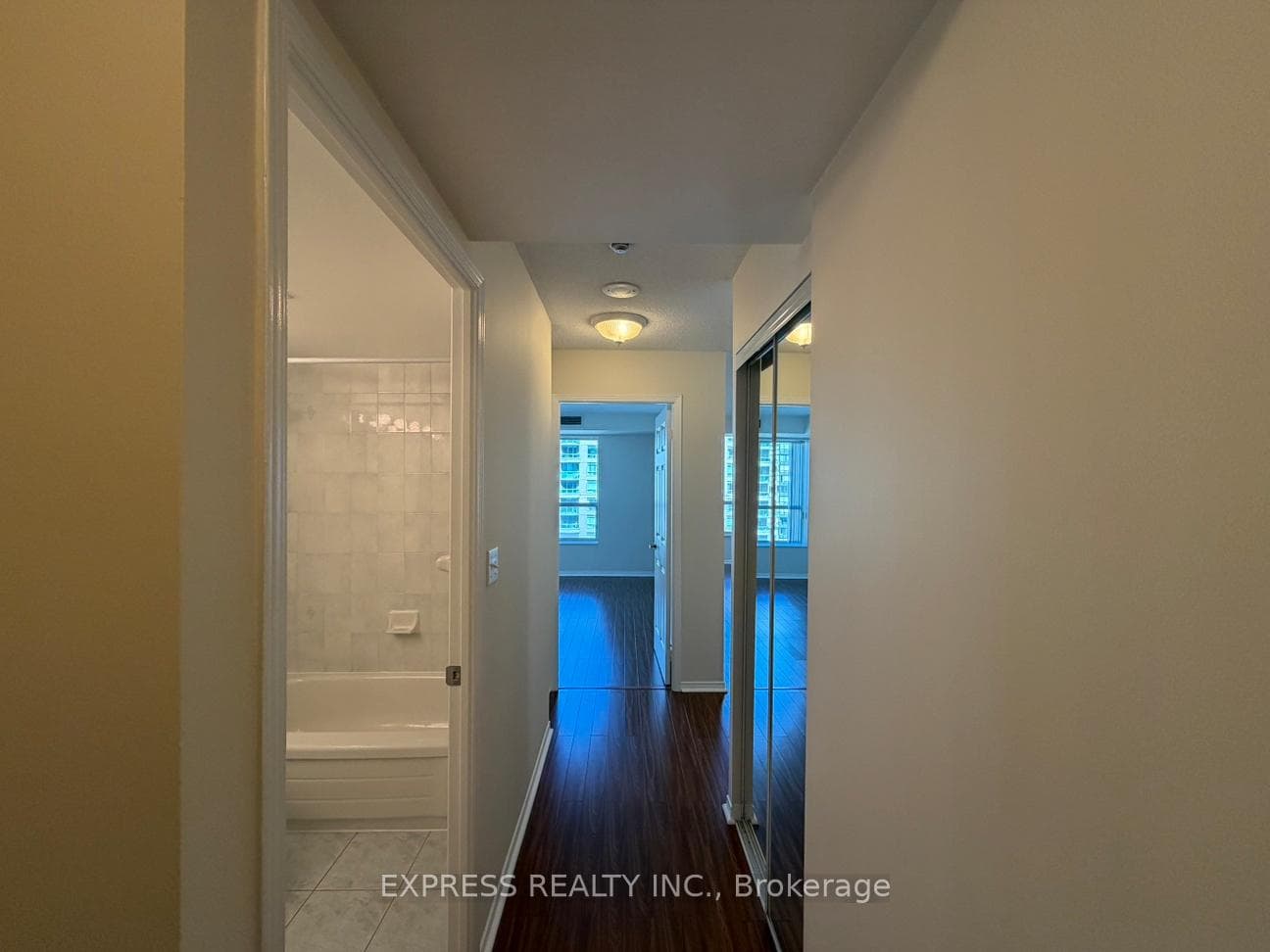 29 Pemberton Avenue Unit 906, Willowdale / Newtonbrook, ON M2M 4L5 - Photo 1
