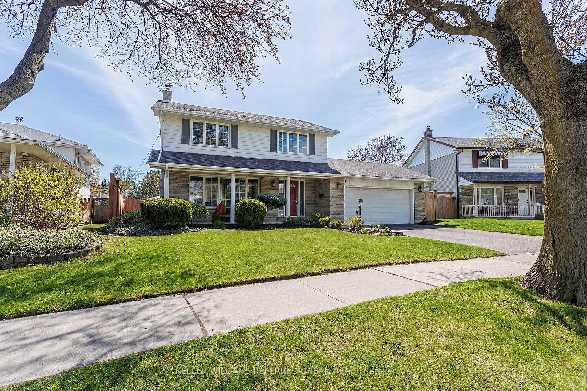 8 Markwood Crescent, Etobicoke (Islington / Rexdale), ON M9C 1L2 - Photo 1