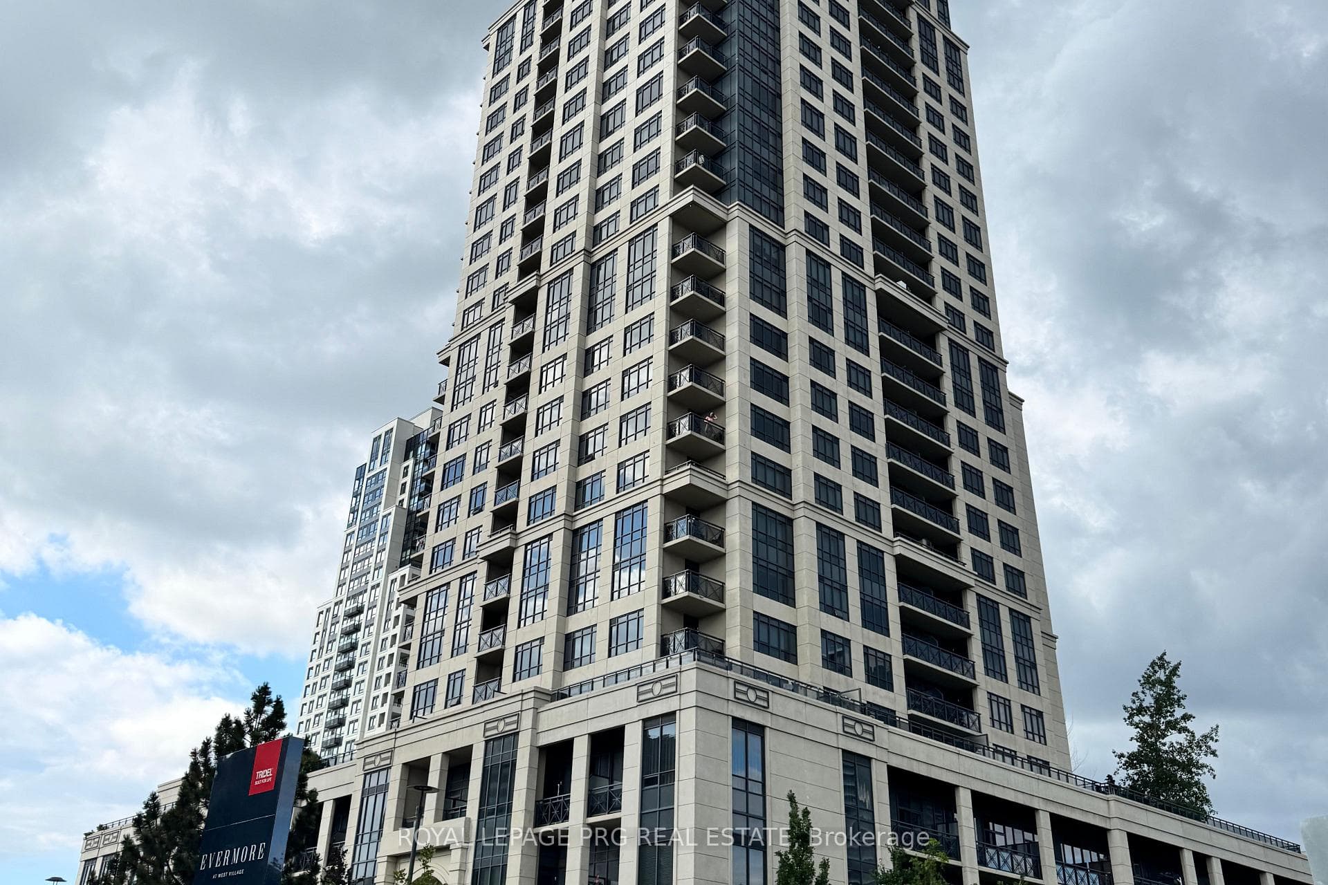 6 Eva Road Unit 2001, Toronto W08