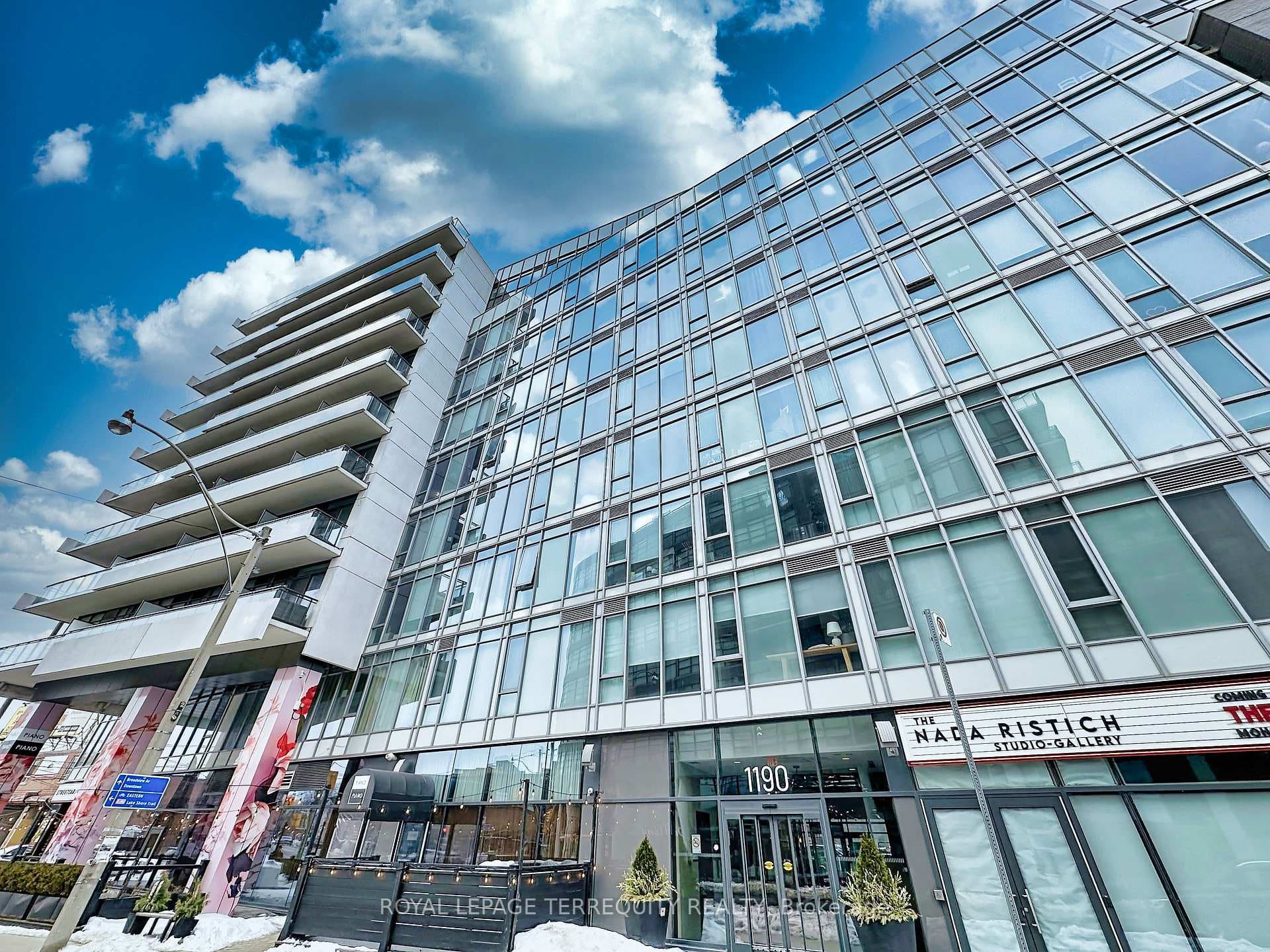 1190 Dundas Street Unit 510, Riverdale / Leslieville, ON M4M 0C5 - Photo 1