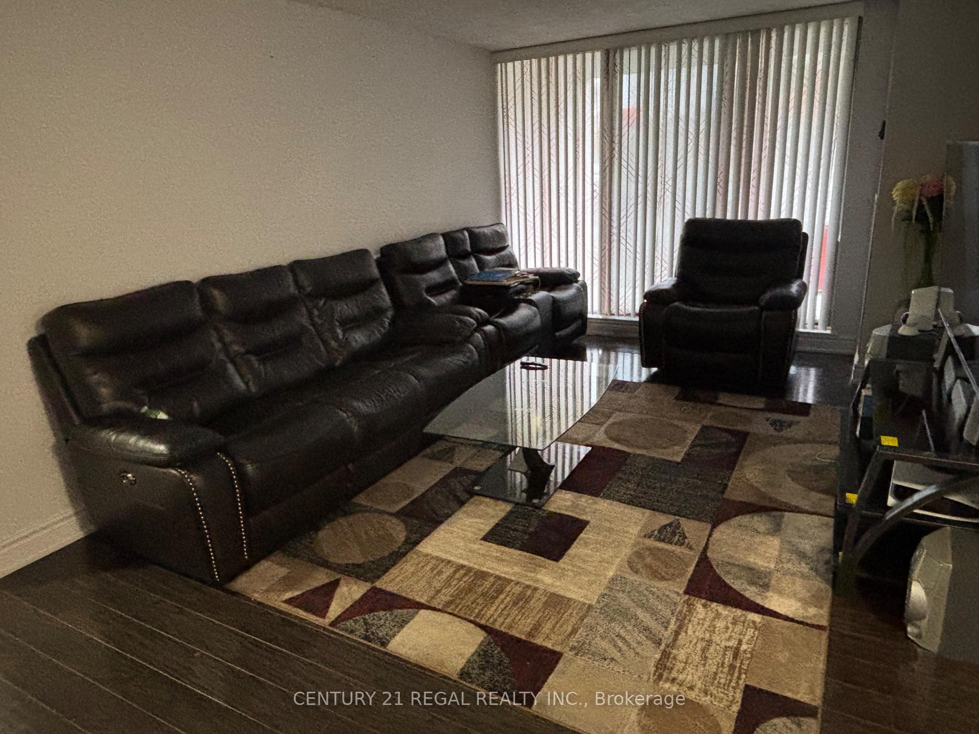21 Knightsbridge Road Unit 106, Brampton, ON L6T 3Y1 - Photo 1