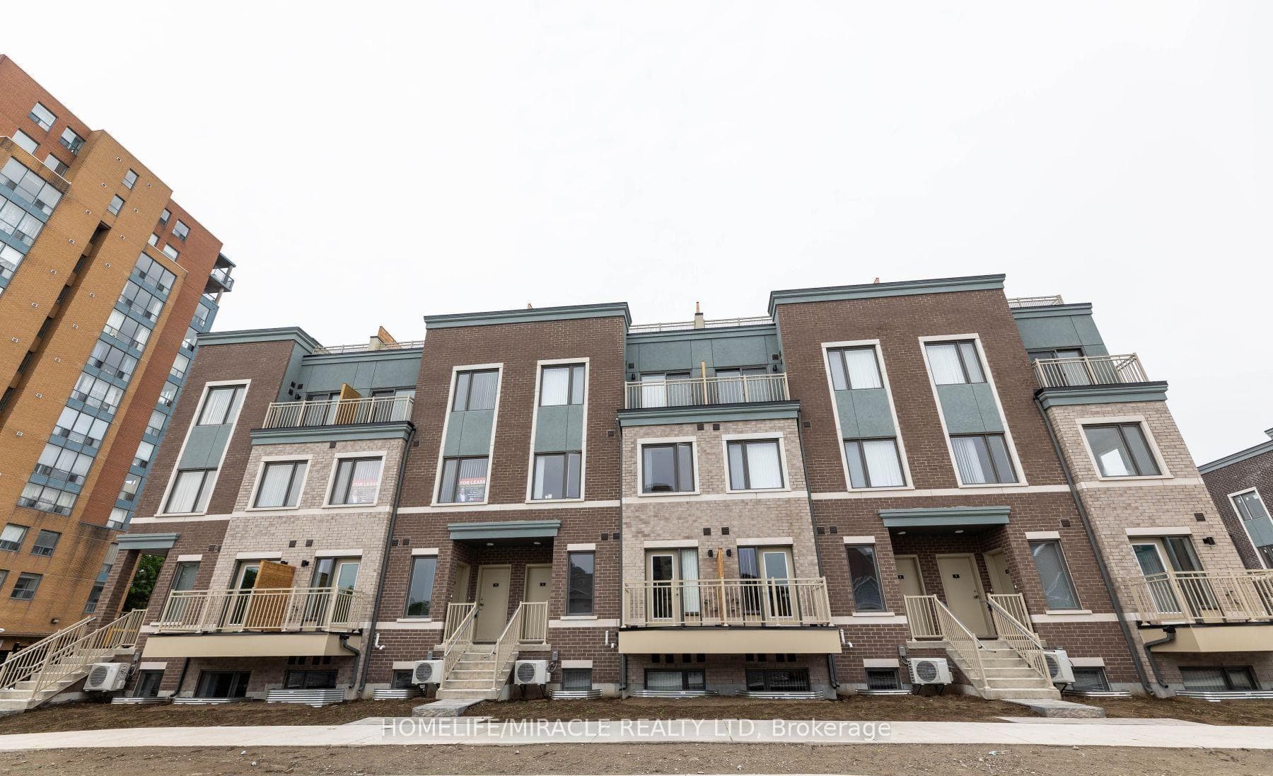20 Lloyd Jane Lane Unit 166, Liberty Village / Parkdale / South Parkdale, ON M8V 0J5 - Photo 1