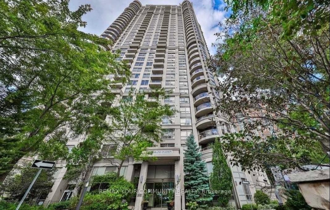 310 Burnhamthorpe Road Unit 301, Mississauga, ON L5B 4P9 - Photo 1