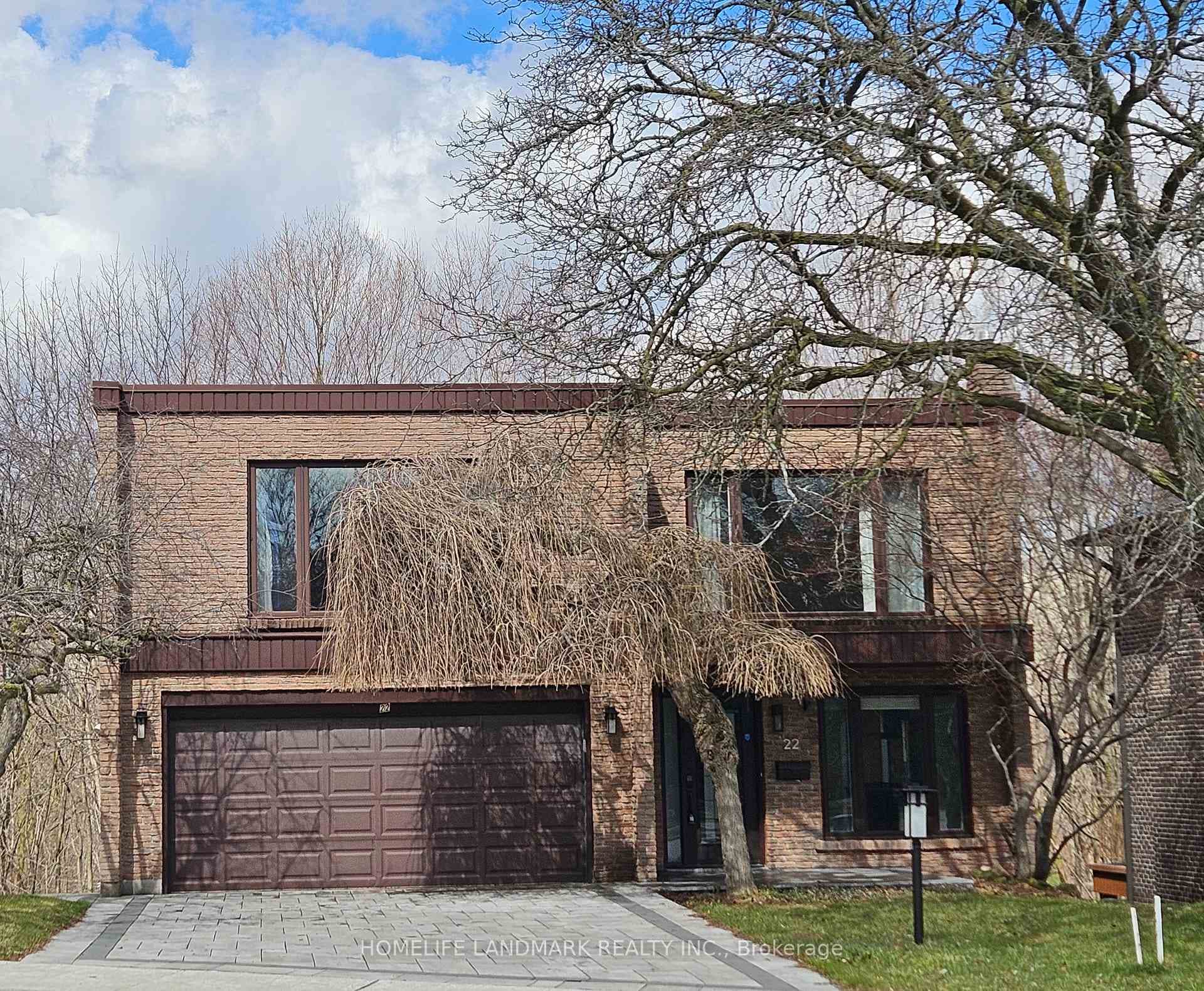 22 Coreydale Court, North York (Bathurst Manor / Clanton Park), ON M3H 4T2 - Photo 1