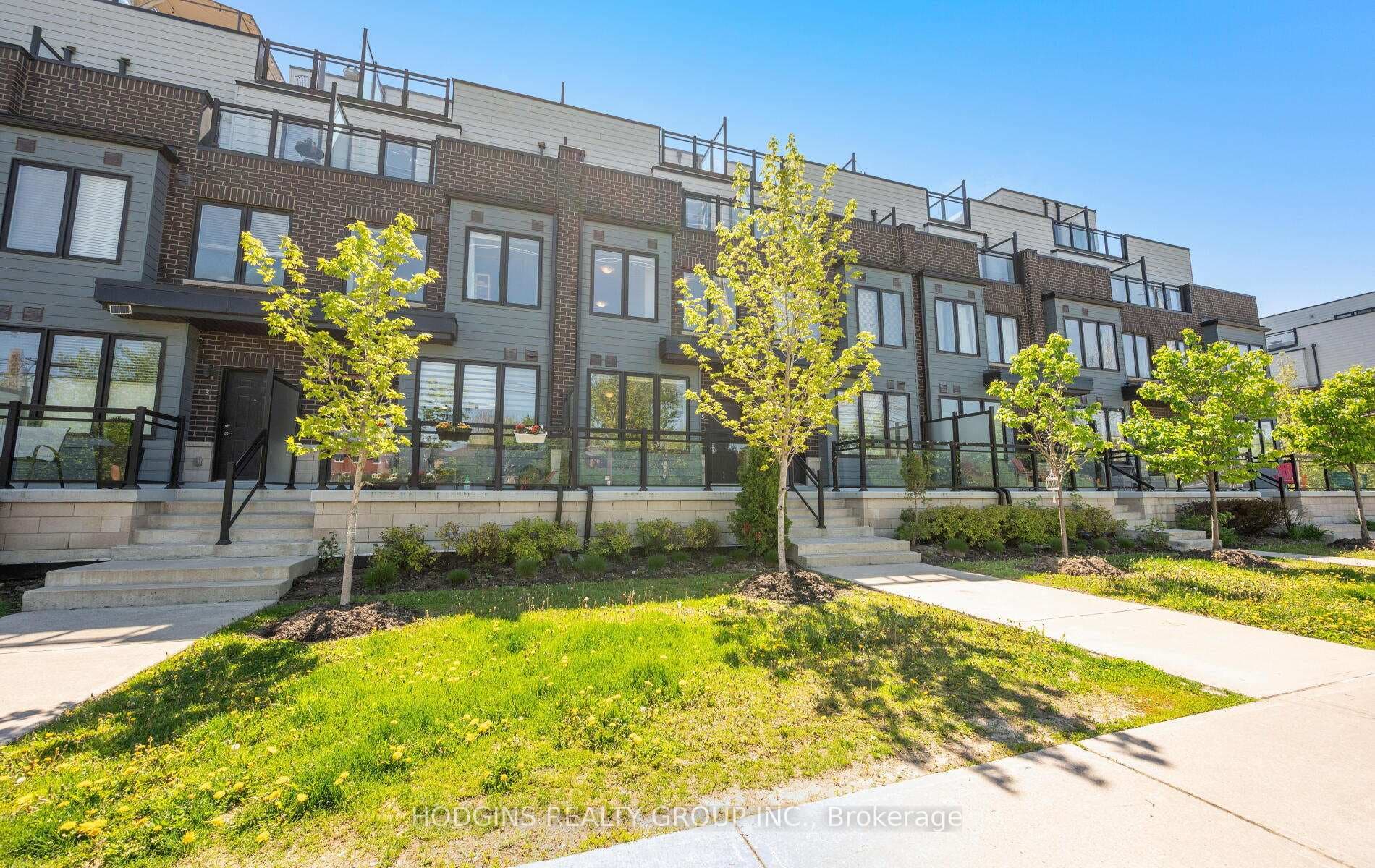 2212 Bromsgrove Road Unit 5, Mississauga