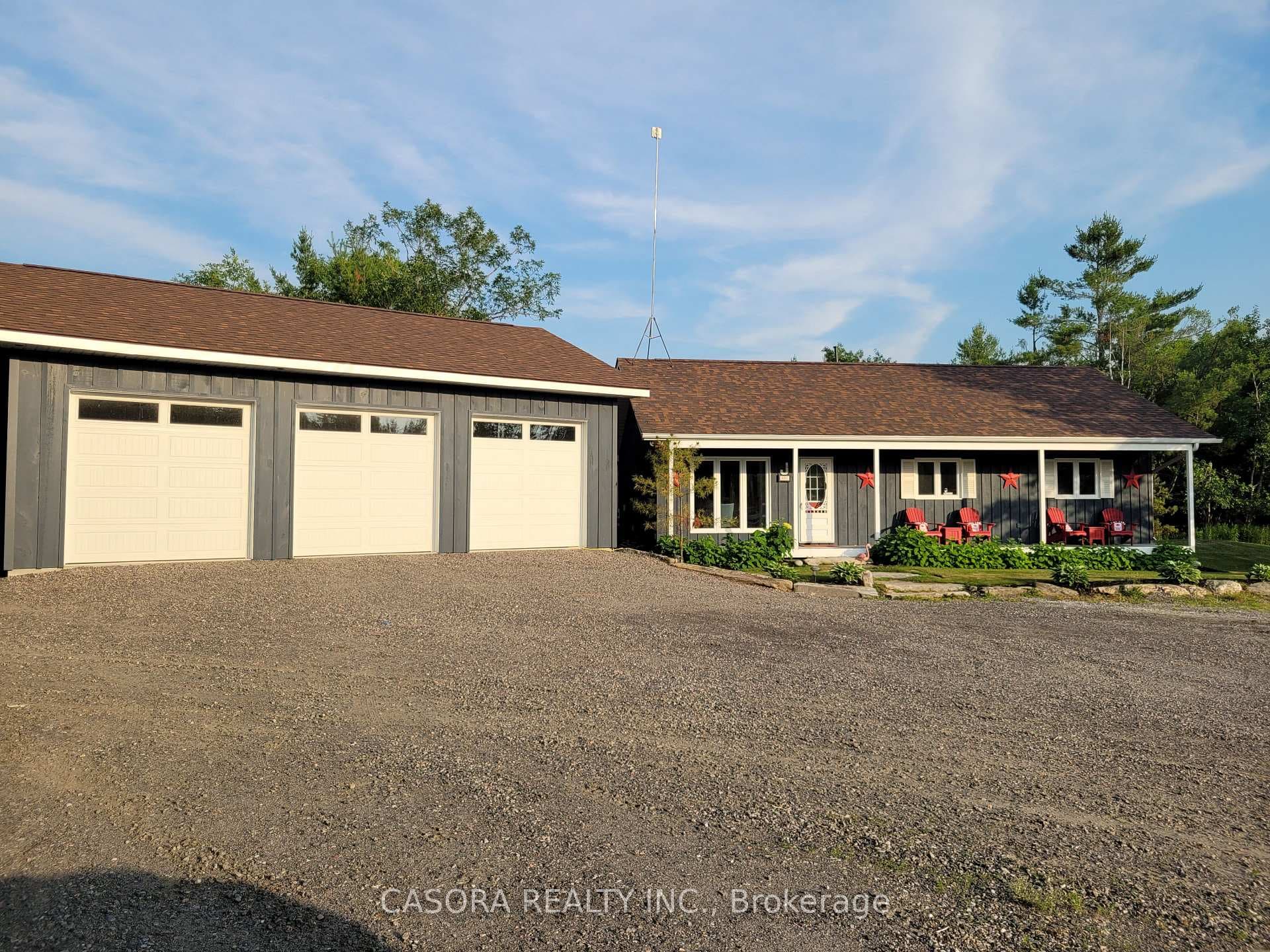 891 Peninsula Road, Gravenhurst
