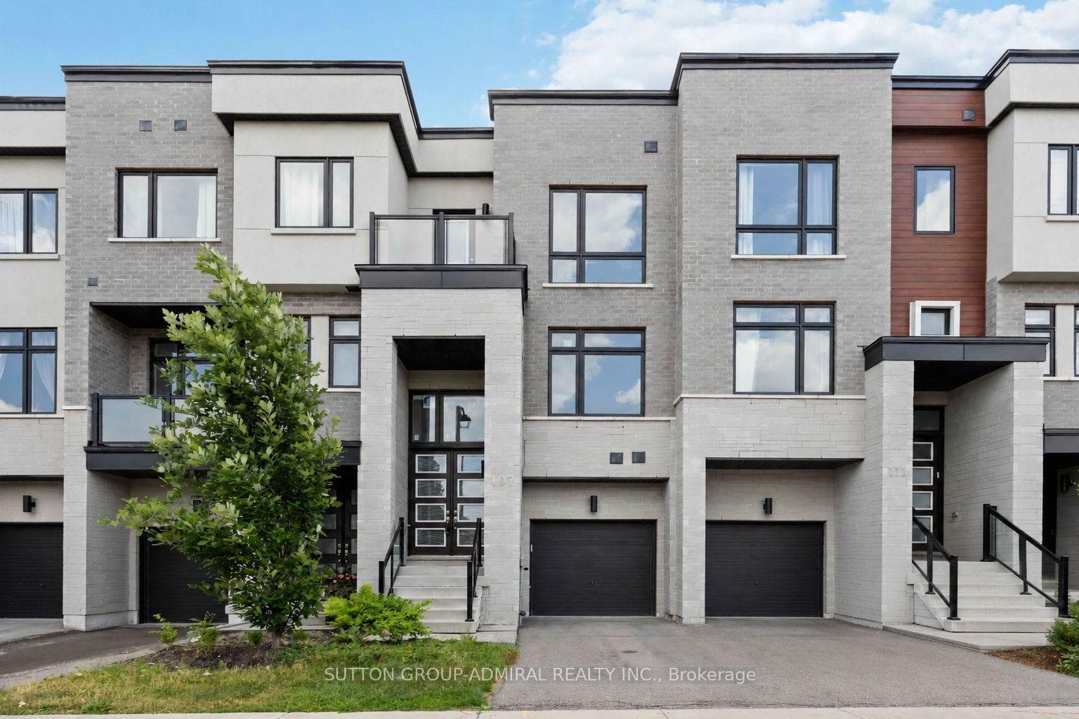 107 Lebovic Campus Drive, Vaughan, ON L6A 5A4 - Photo 1