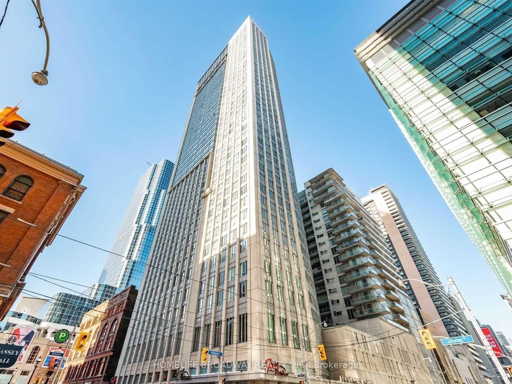 210 Victoria Street Unit 3913, Regent Park / Cabbagetown / St. James Town, ON M5B 2R3 - Photo 1