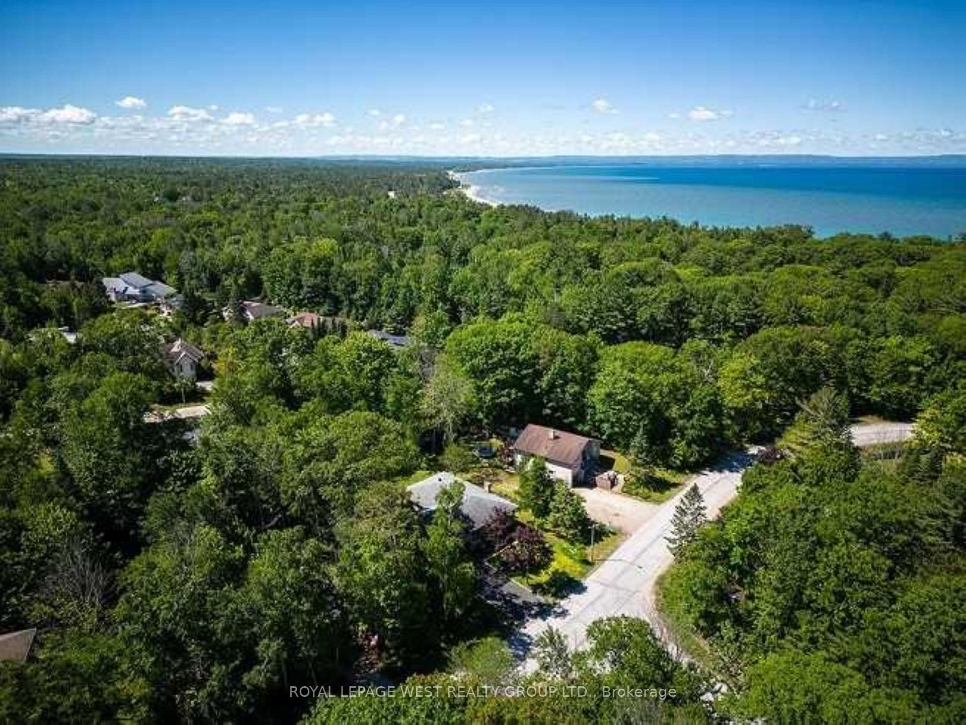 13 Sunward Drive, Wasaga Beach
