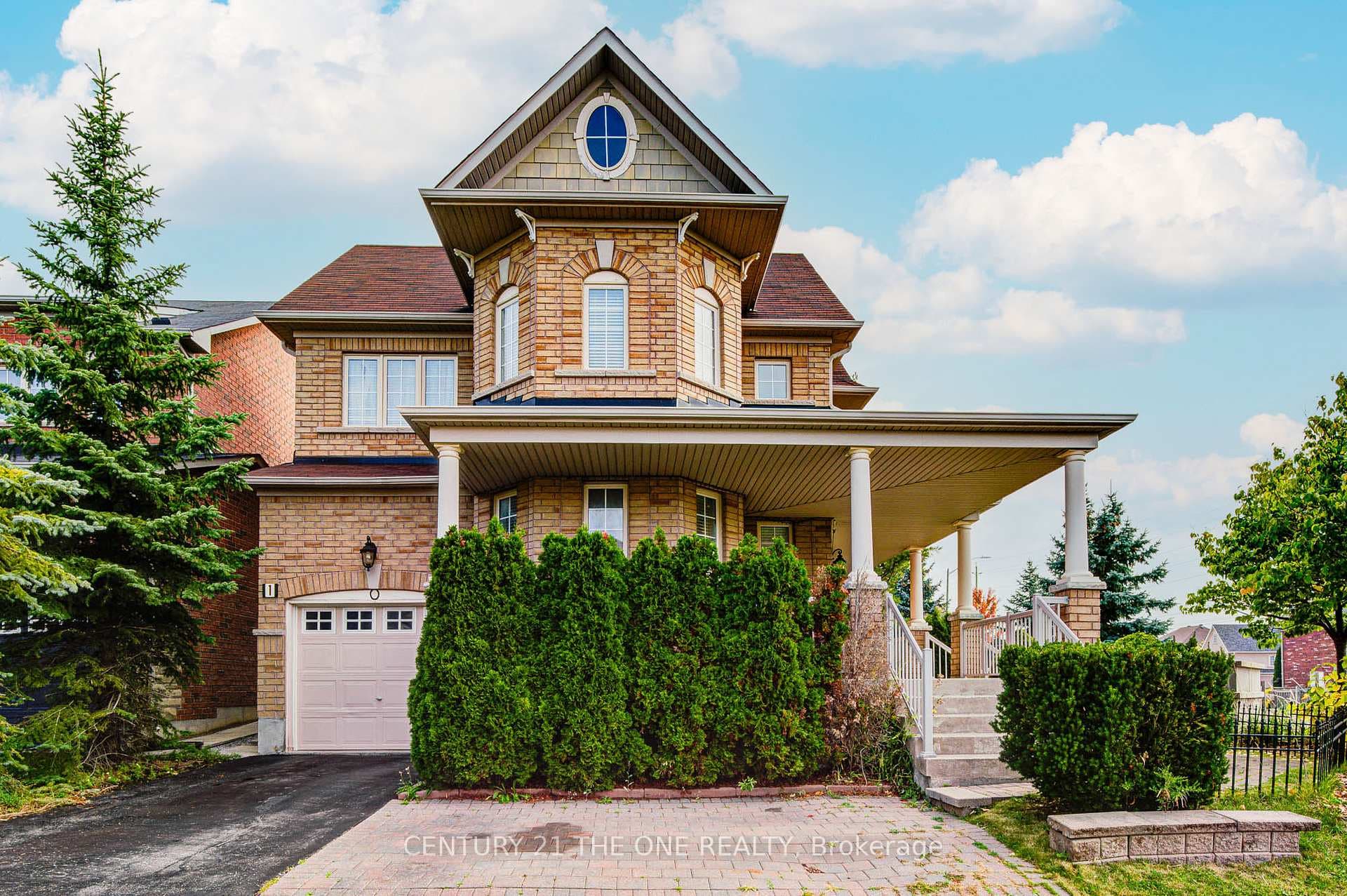 1 Lourakis Street, Richmond Hill, ON L4E 0J6 - Photo 1