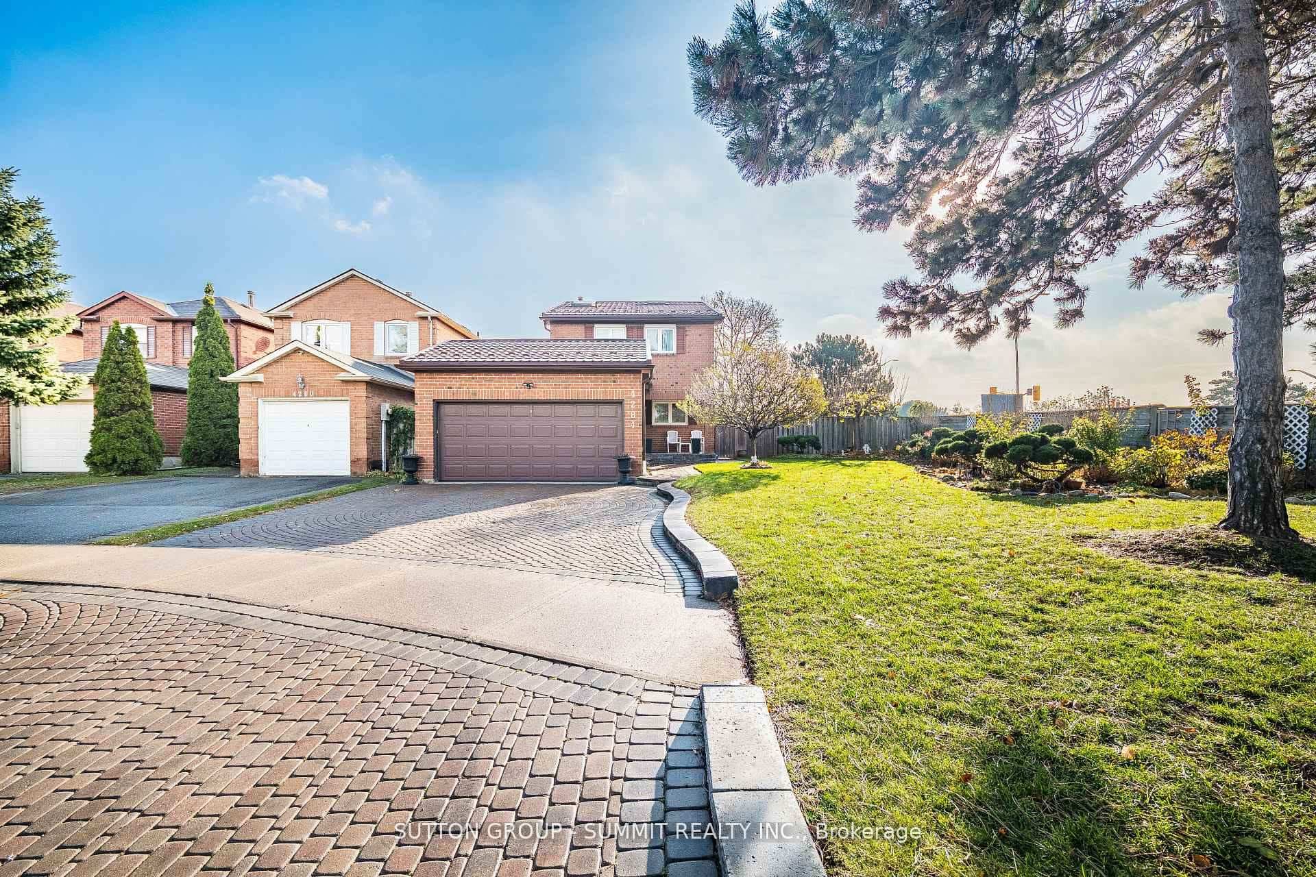 4284 SAWMILL VALLEY Drive, Mississauga, ON L5L 3M9 - Photo 1