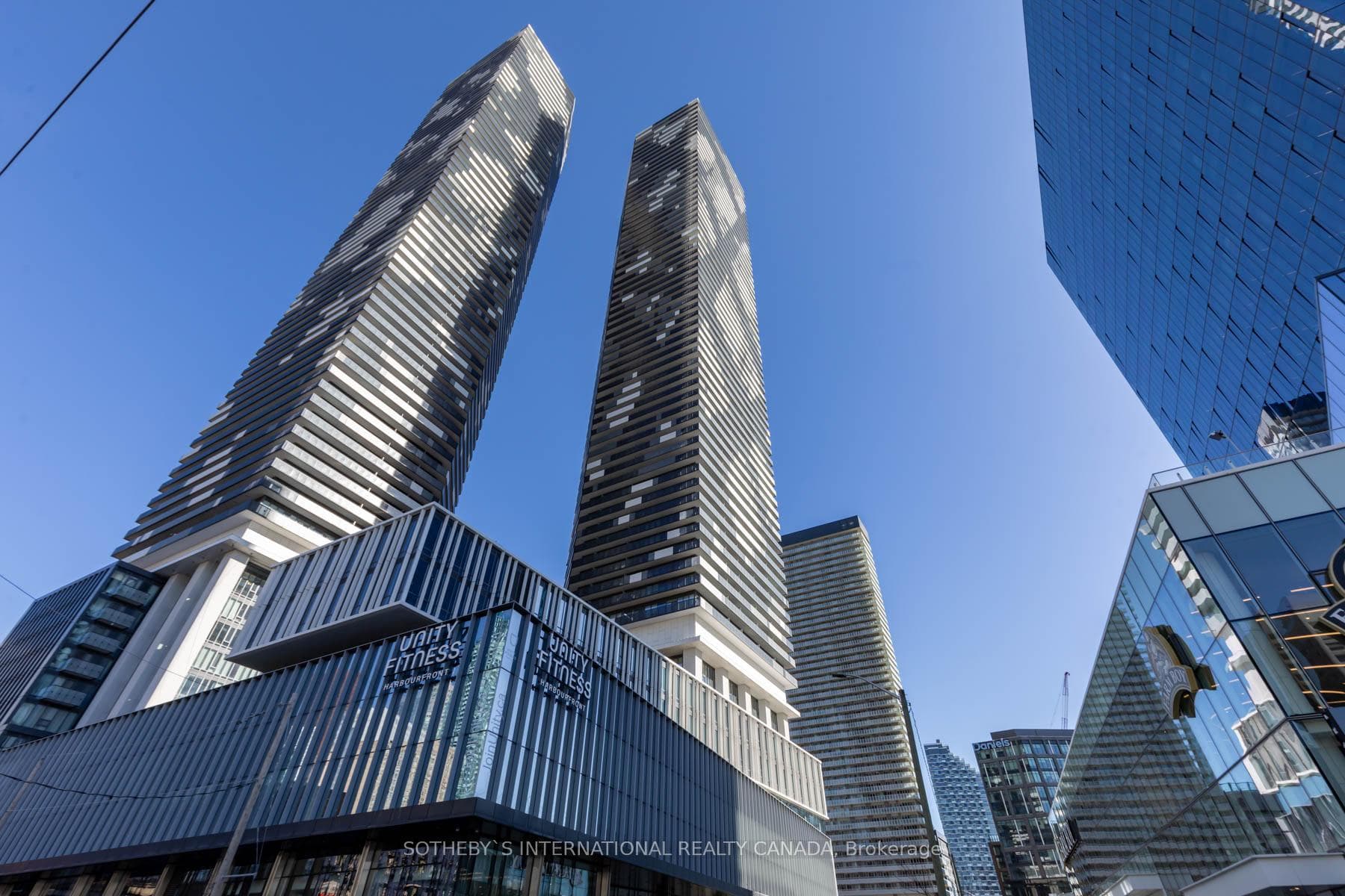 138 Downes Street Unit 7209, Regent Park / Cabbagetown / St. James Town, ON M5E 0E4 - Photo 1