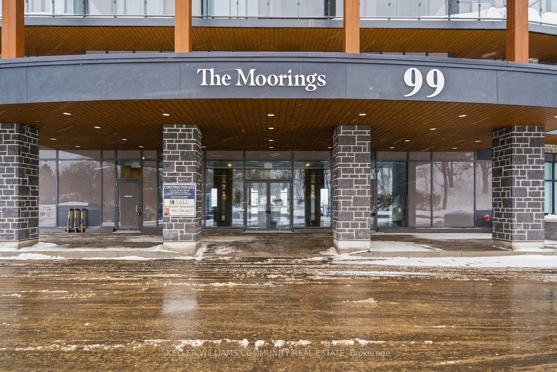 99 Louisa Street Unit 206, Kawartha Lakes, ON K0M 1N0 - Photo 1