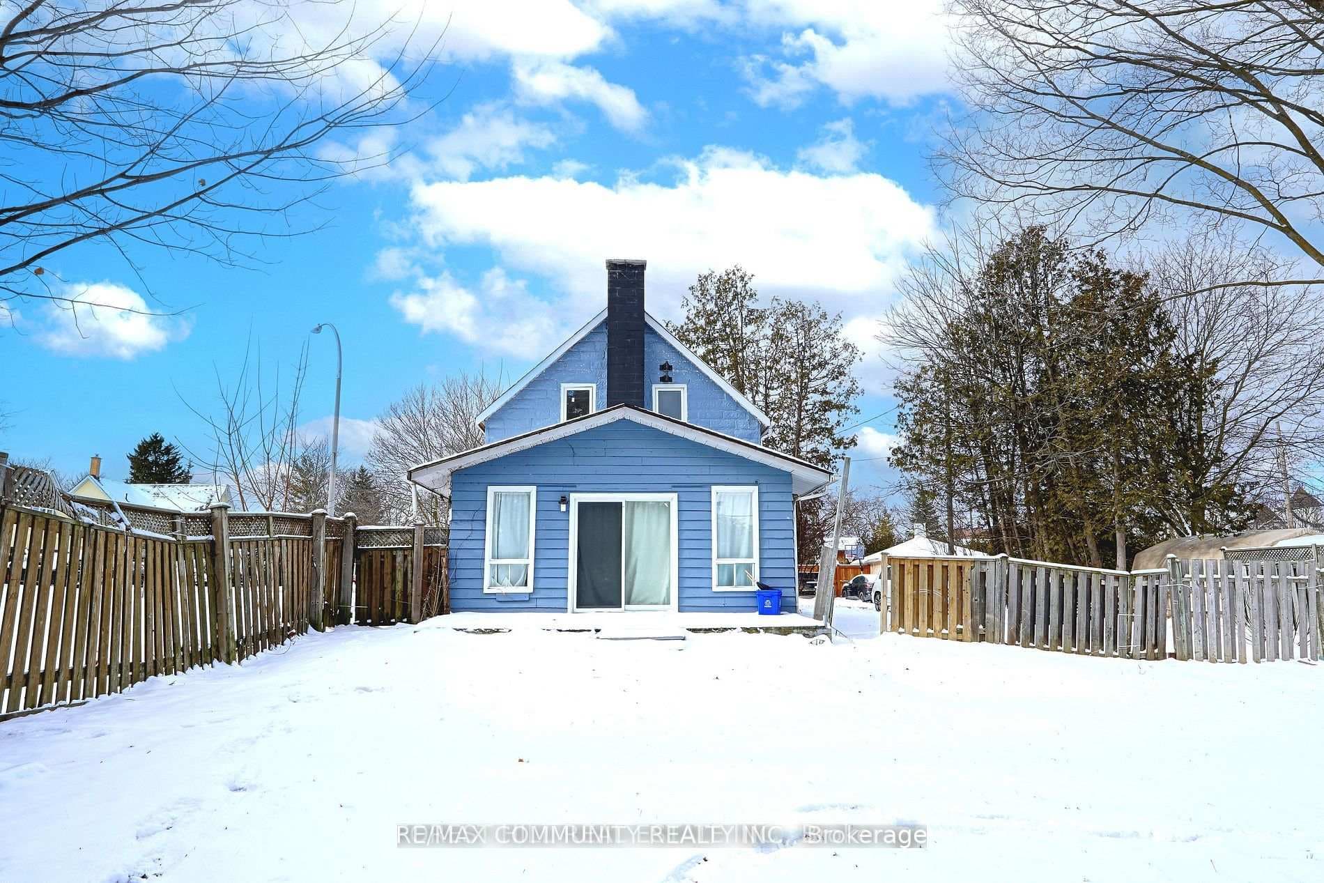 21 Forestell Street, New Tecumseth, ON L0G 1W0 - Photo 1