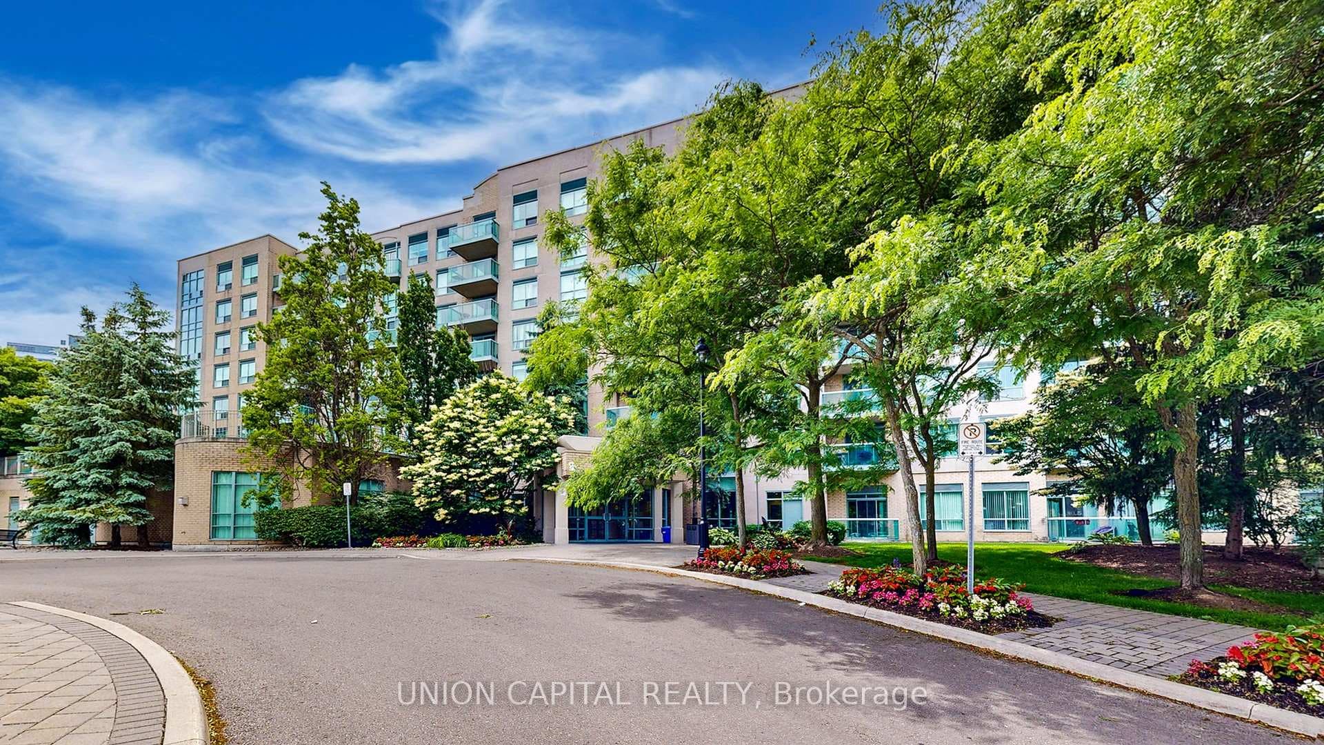 3 Ellesmere Street Unit 217, Richmond Hill, ON L4B 4N2 - Photo 1