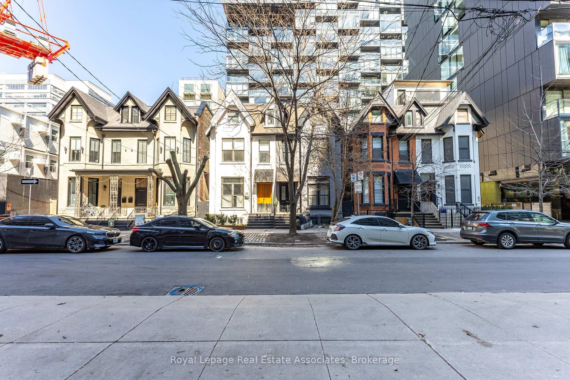 54 Stewart Street, Downtown Toronto / Waterfront, ON M5V 1H6 - Photo 1