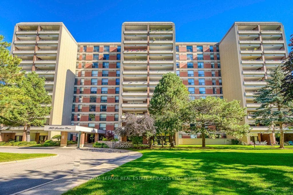 965 Inverhouse Drive Unit 105, Mississauga, ON L5J 4B4 - Photo 1