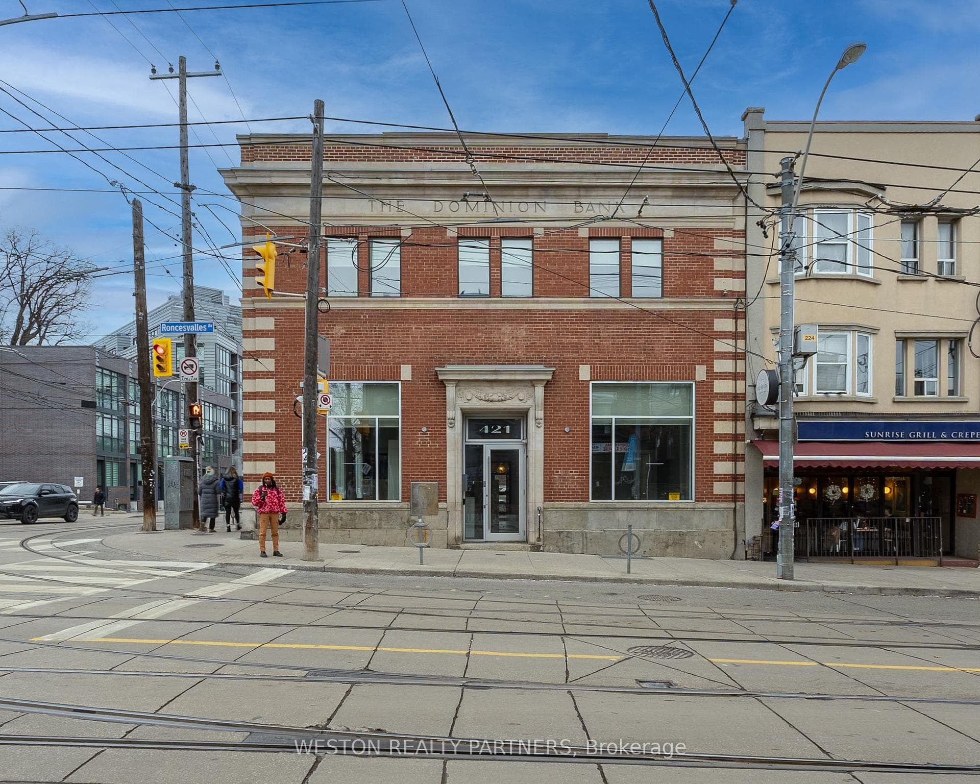 421 Roncesvalles Avenue Unit Lower, High Park / Junction / Roncesvalles, ON M6R 2N1 - Photo 1