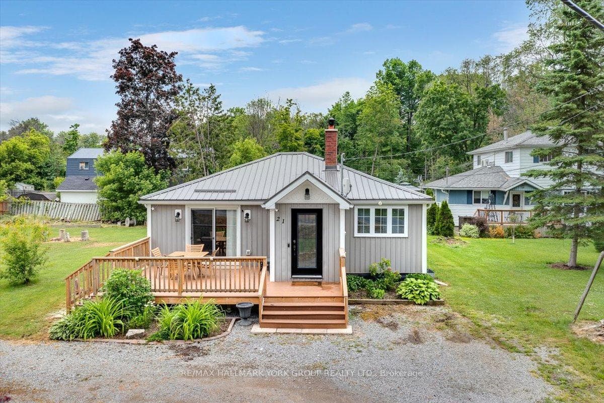 21 Lakeshore Road, Georgina, ON L0E 1N0 - Photo 1