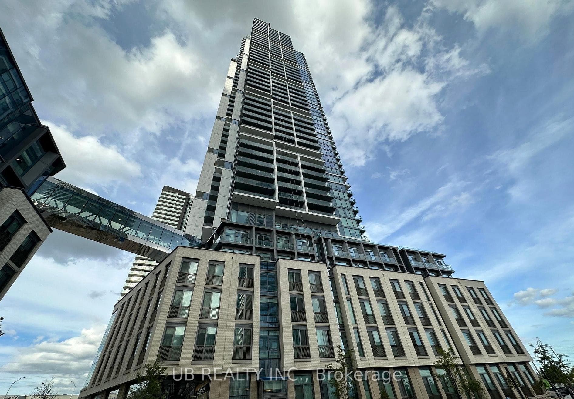 7890 Jane Street Unit 2705, Vaughan