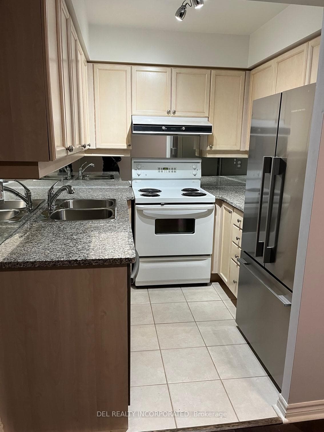1 Rean Drive Unit 2006, Toronto C15