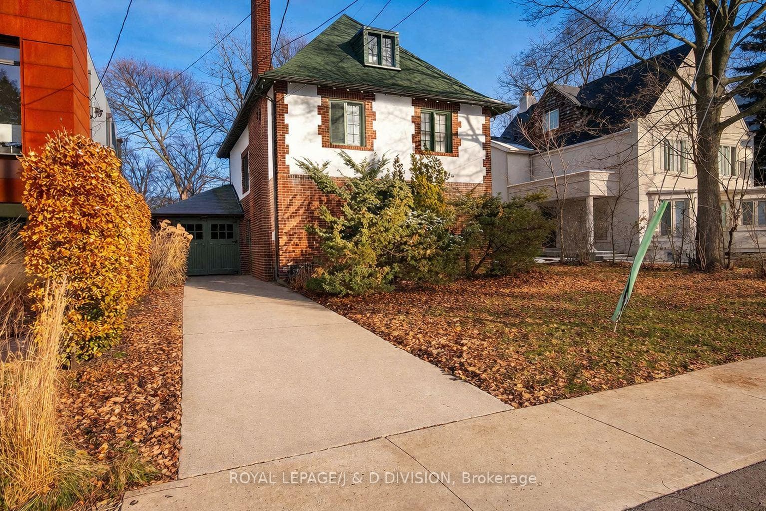 64 Heathdale Rd