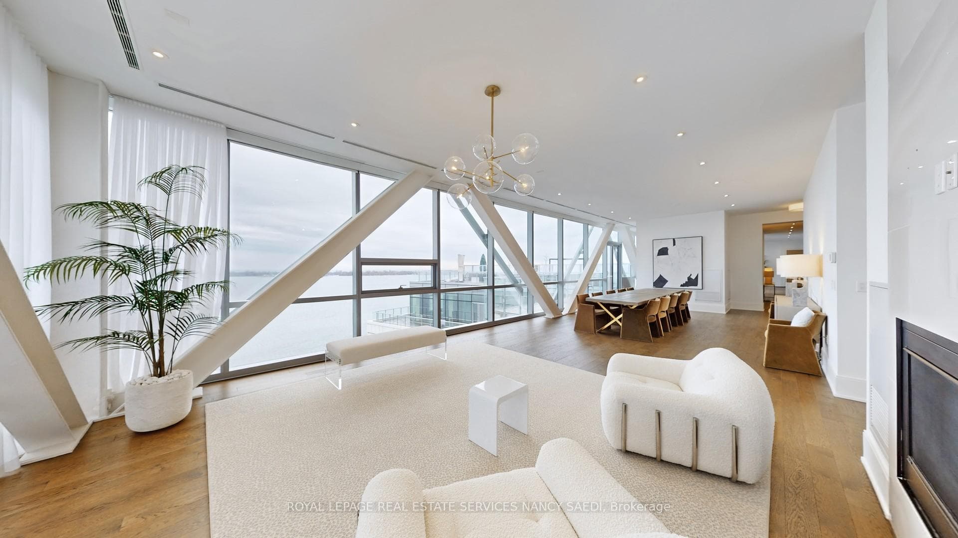 29 Queen Quay N/A Unit PH1304, Toronto C08