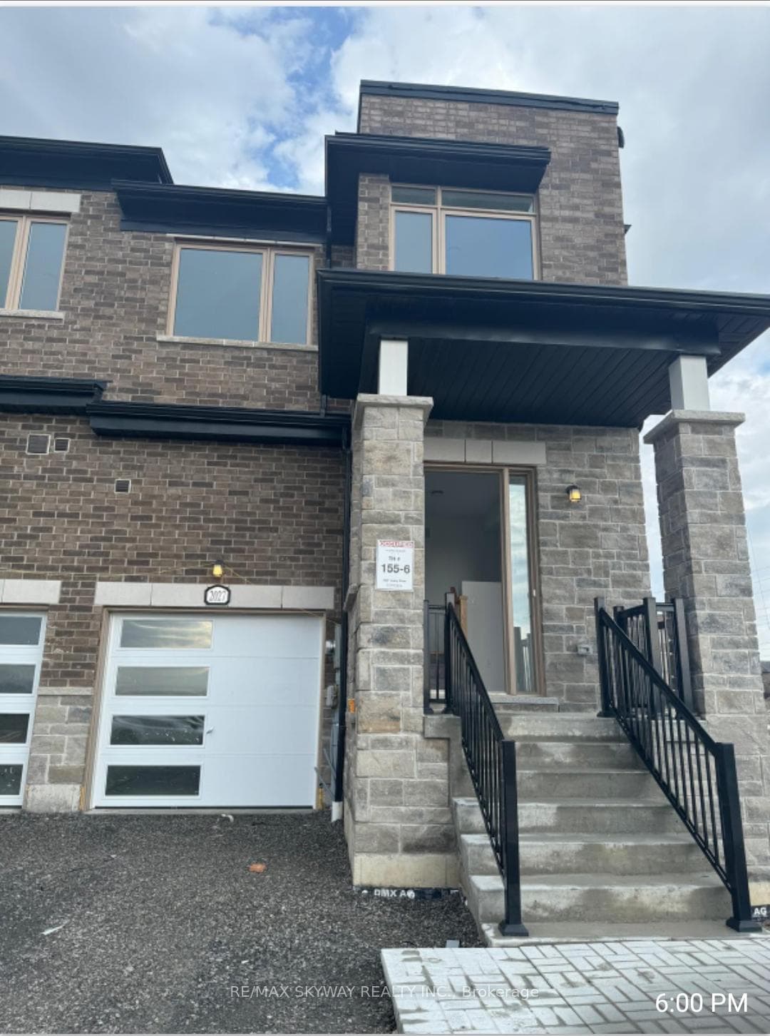 2027 Lowry Drive, Oshawa