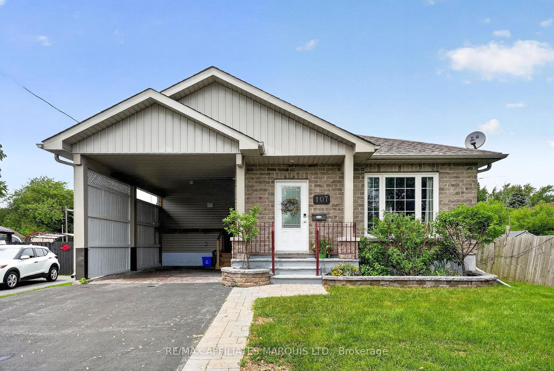 107 Tollgate Road, Cornwall, ON K6J 5L6 - Photo 1