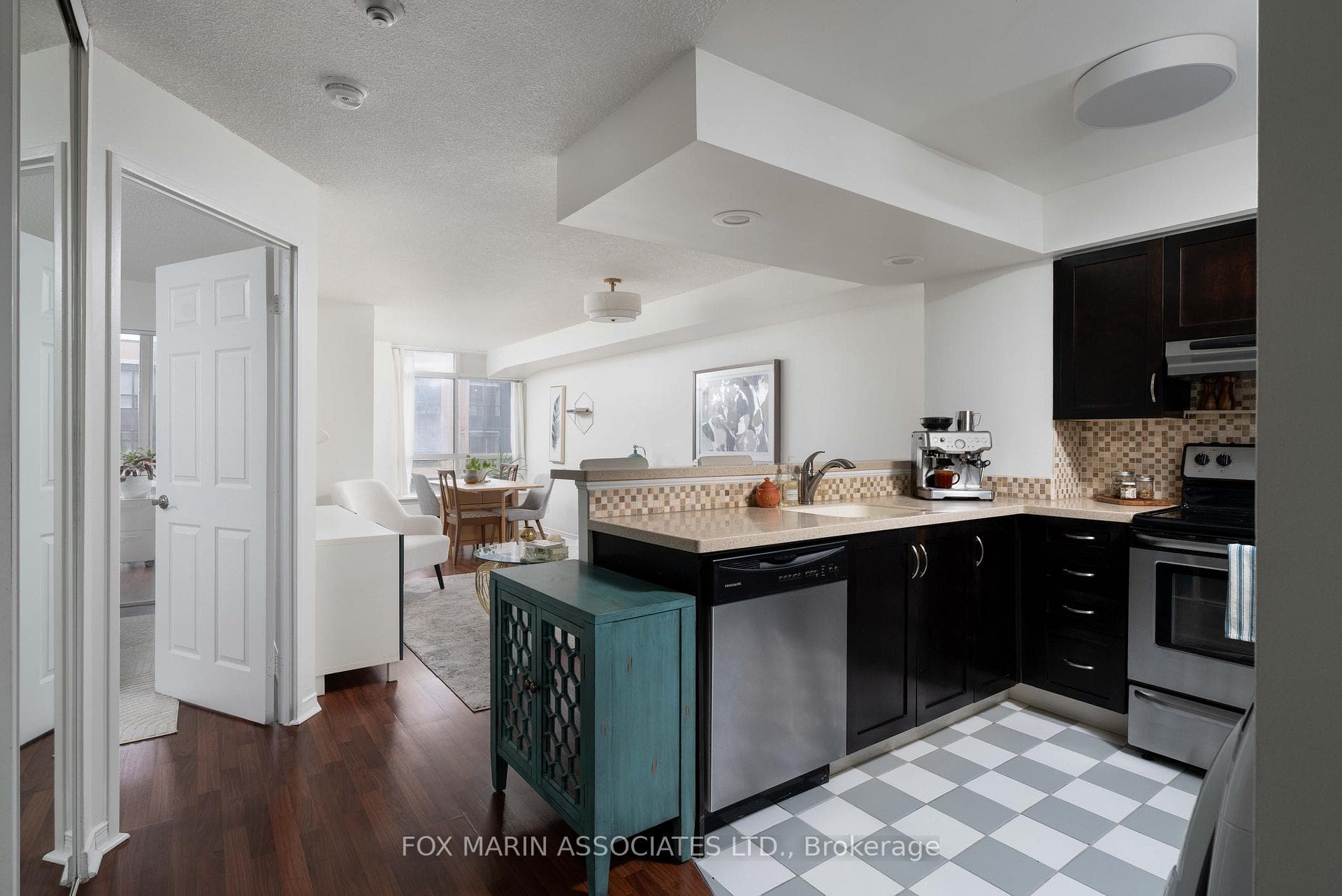 801 King Street Unit 815, Downtown Toronto / Waterfront, ON M5V 3C9 - Photo 1