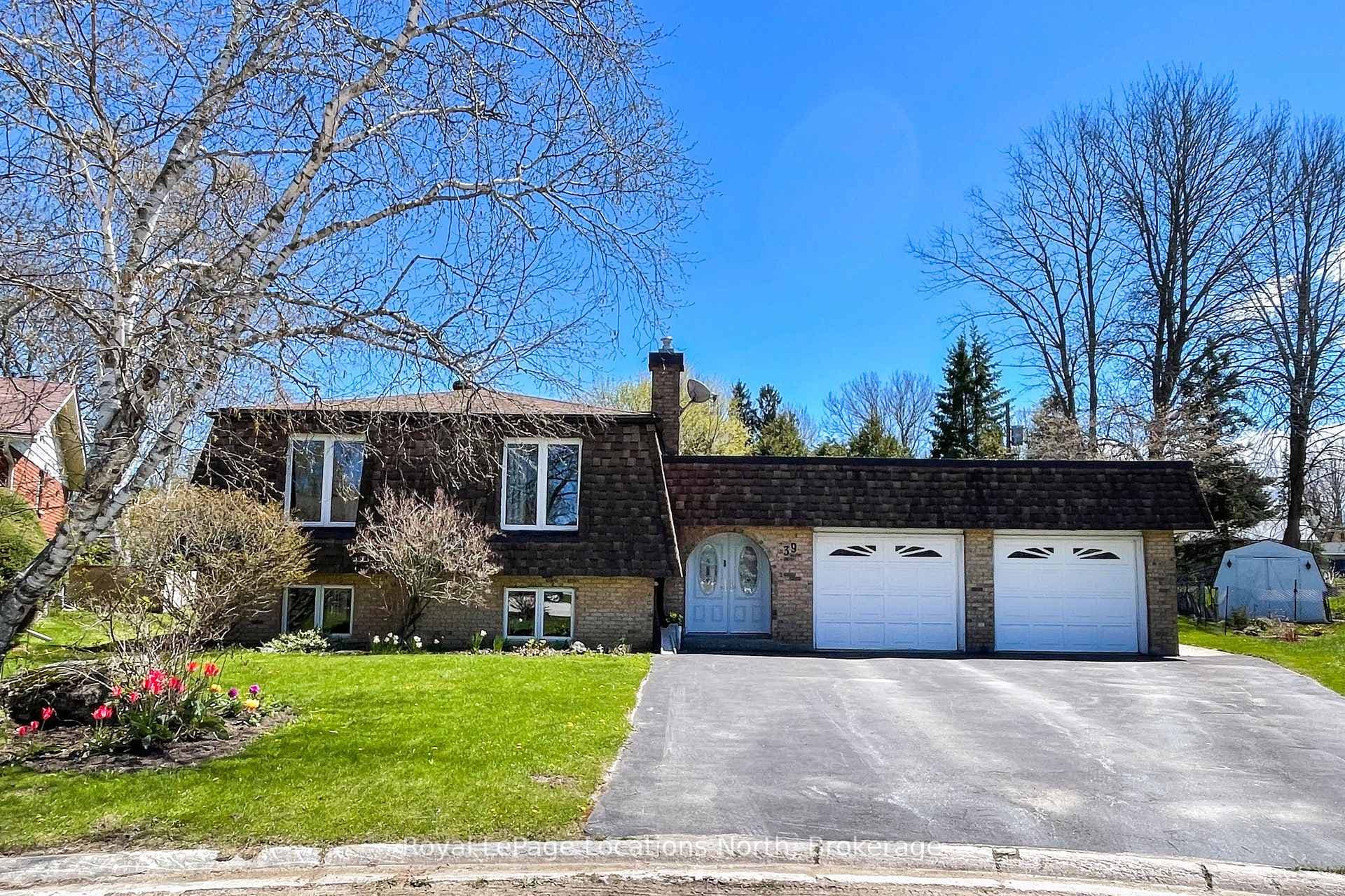Double car garage