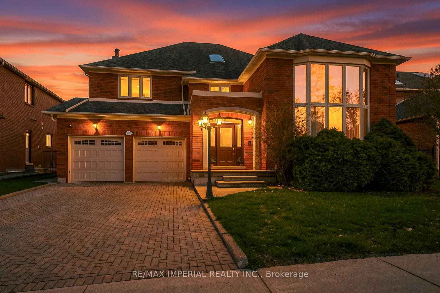 5859 Riverside Place, Mississauga, ON L5M 4X1 - Photo 1
