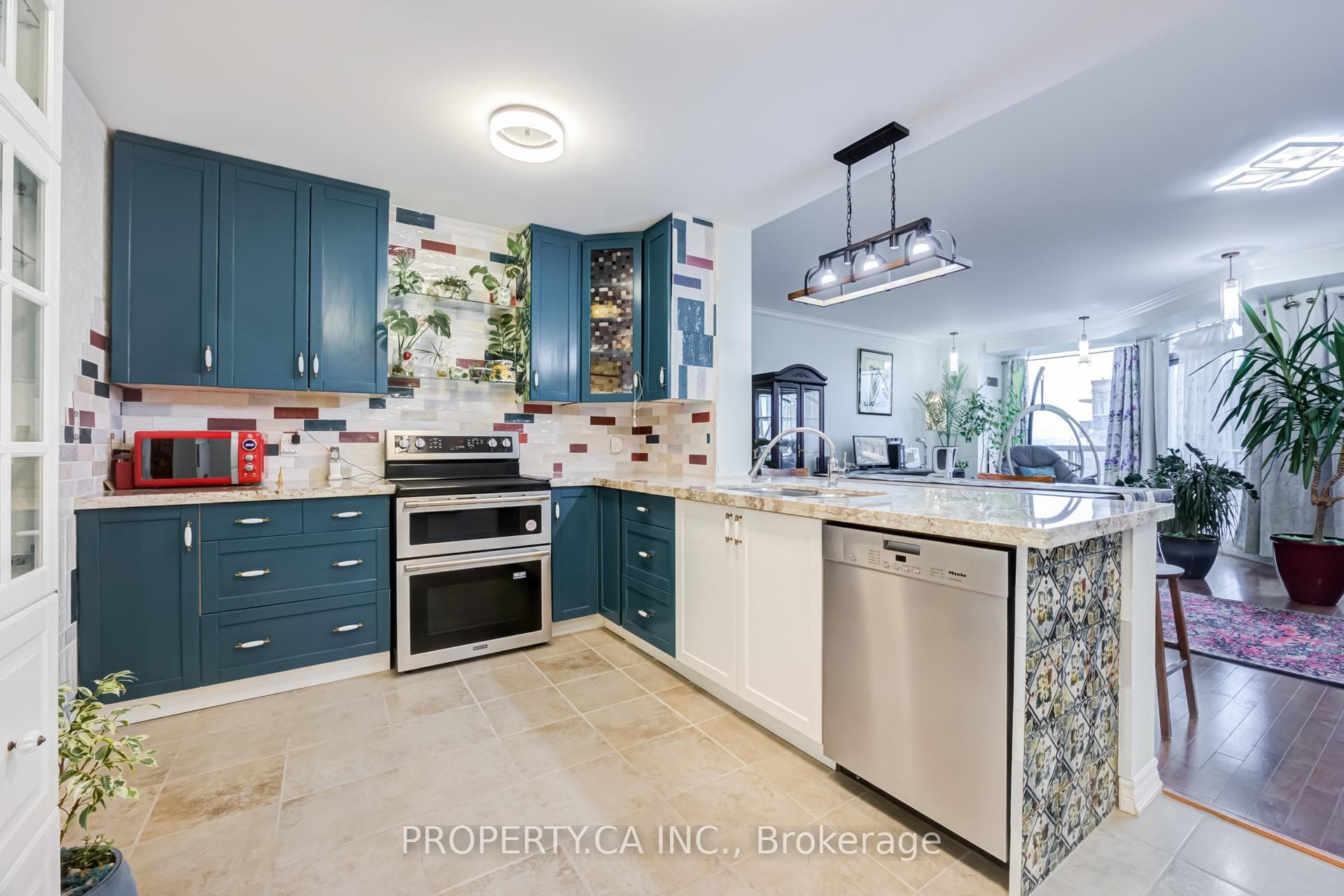 4200 Bathurst Street Unit 701, North York (Bathurst Manor / Clanton Park), ON M3H 3R1 - Photo 1