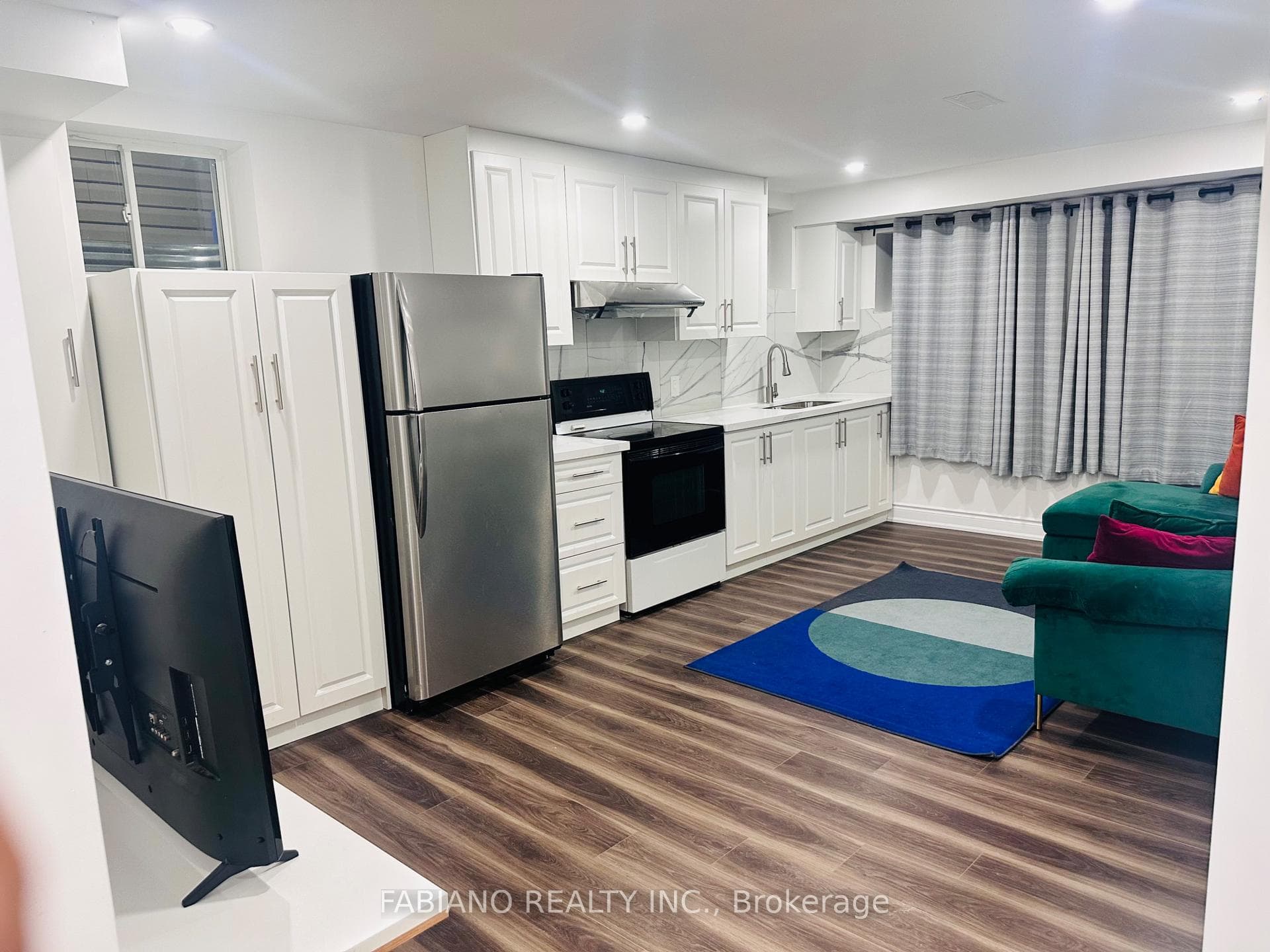 180 Esther Crescent Unit Basement, Thorold, ON L3B 0G9 - Photo 1