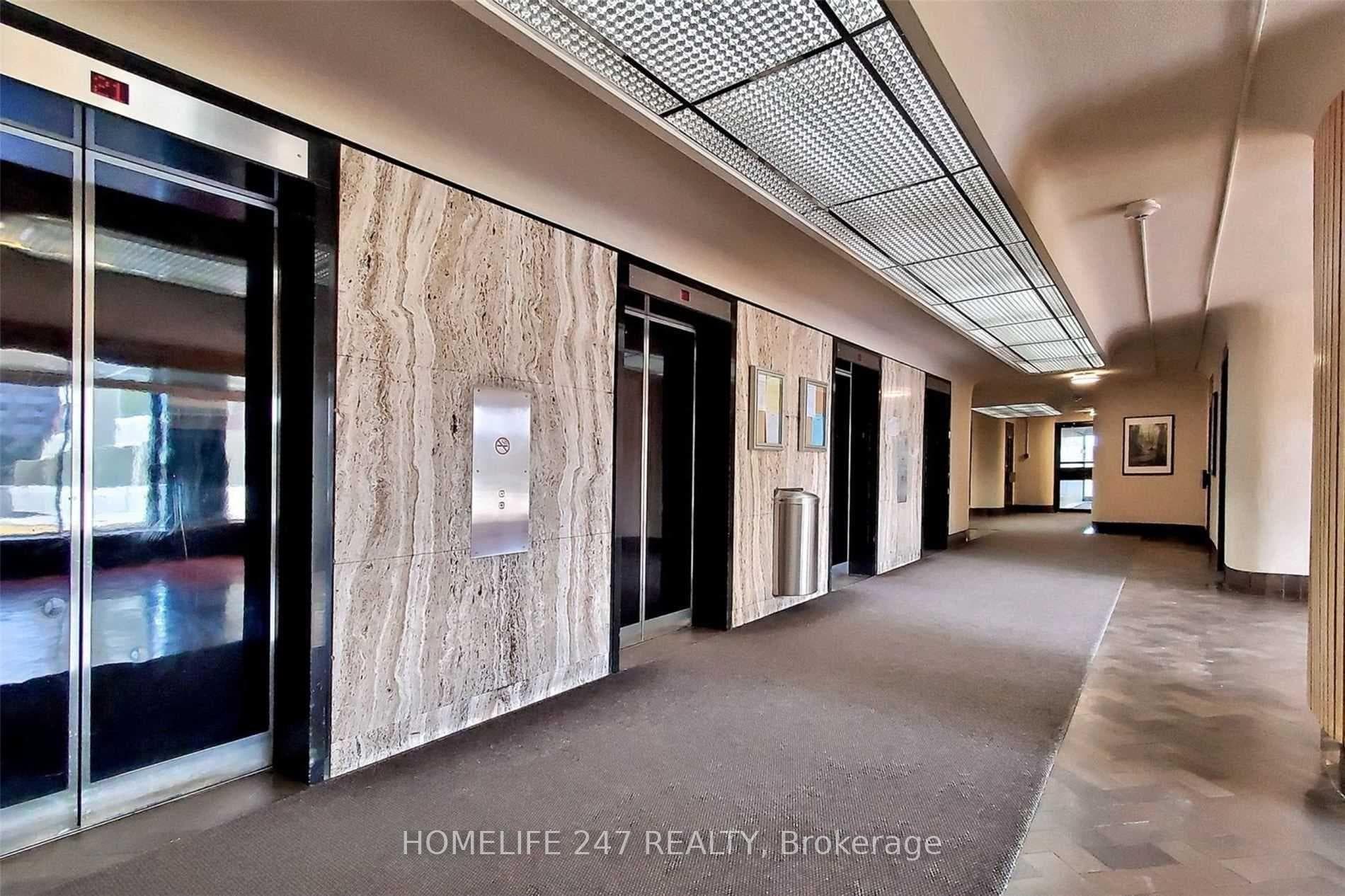 1 Massey Square Unit 2103, Danforth / East York, ON M4C 5L4 - Photo 1