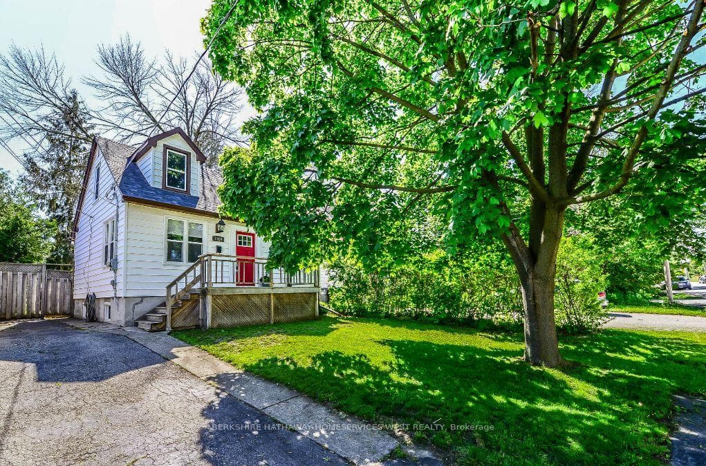 1024 Enola Avenue, Mississauga, ON L5G 4A9 - Photo 1