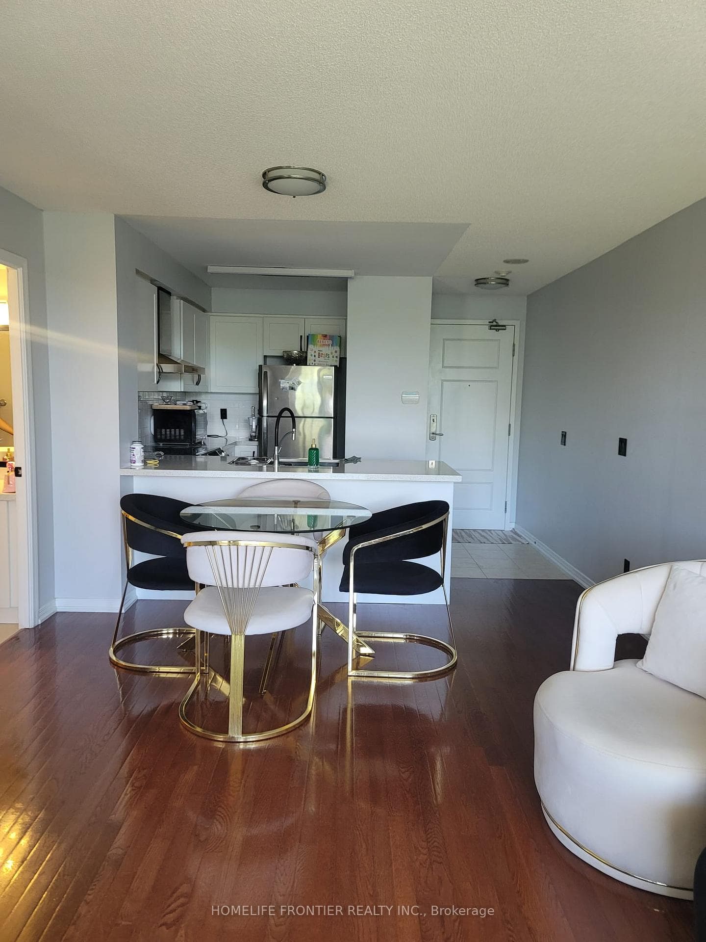 310 Red Maple Road Unit 217, Richmond Hill, ON L4C 0T7 - Photo 1
