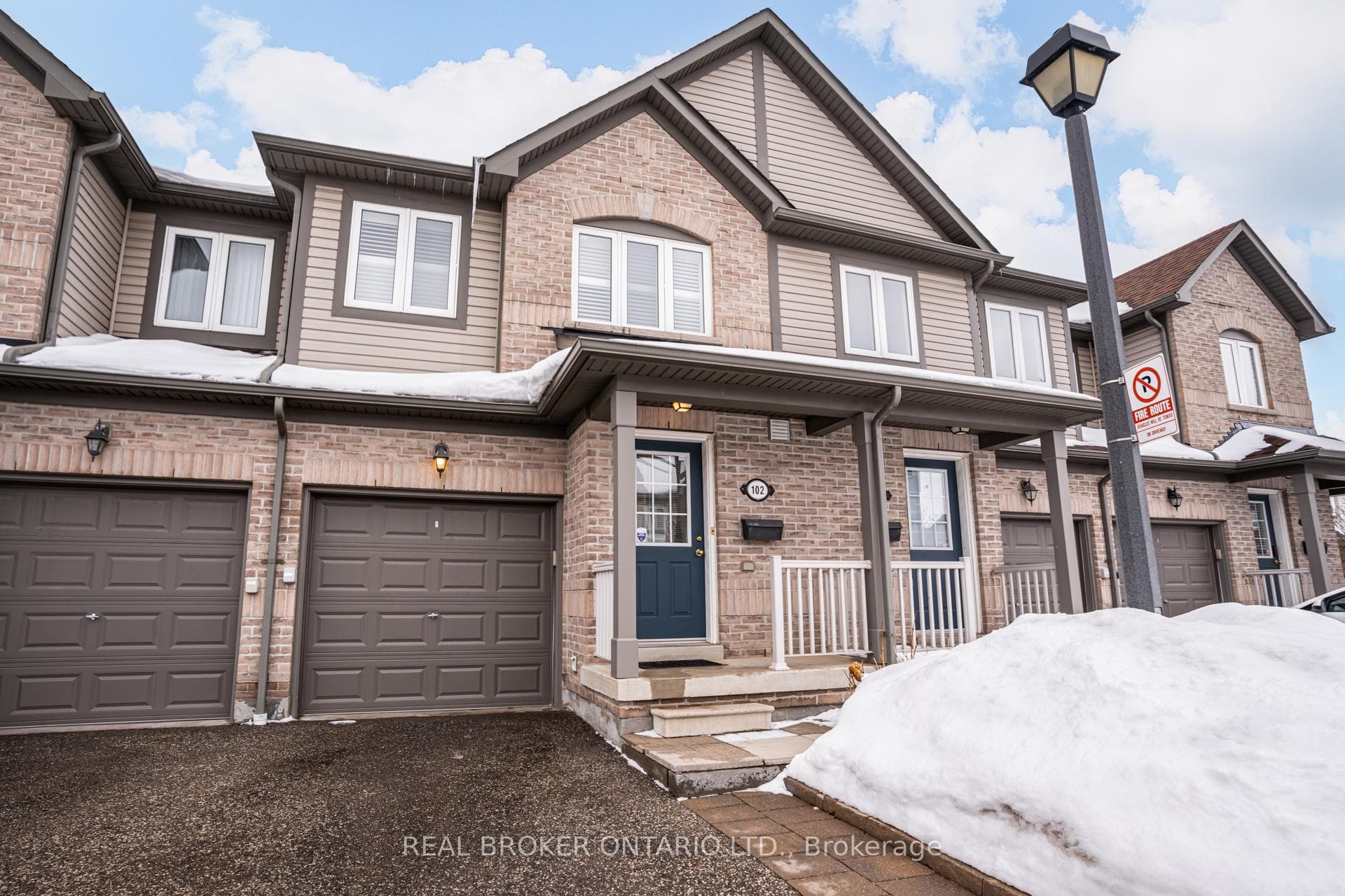 86 Joymar Drive Unit 102, Mississauga, ON L5M 7Z6 - Photo 1