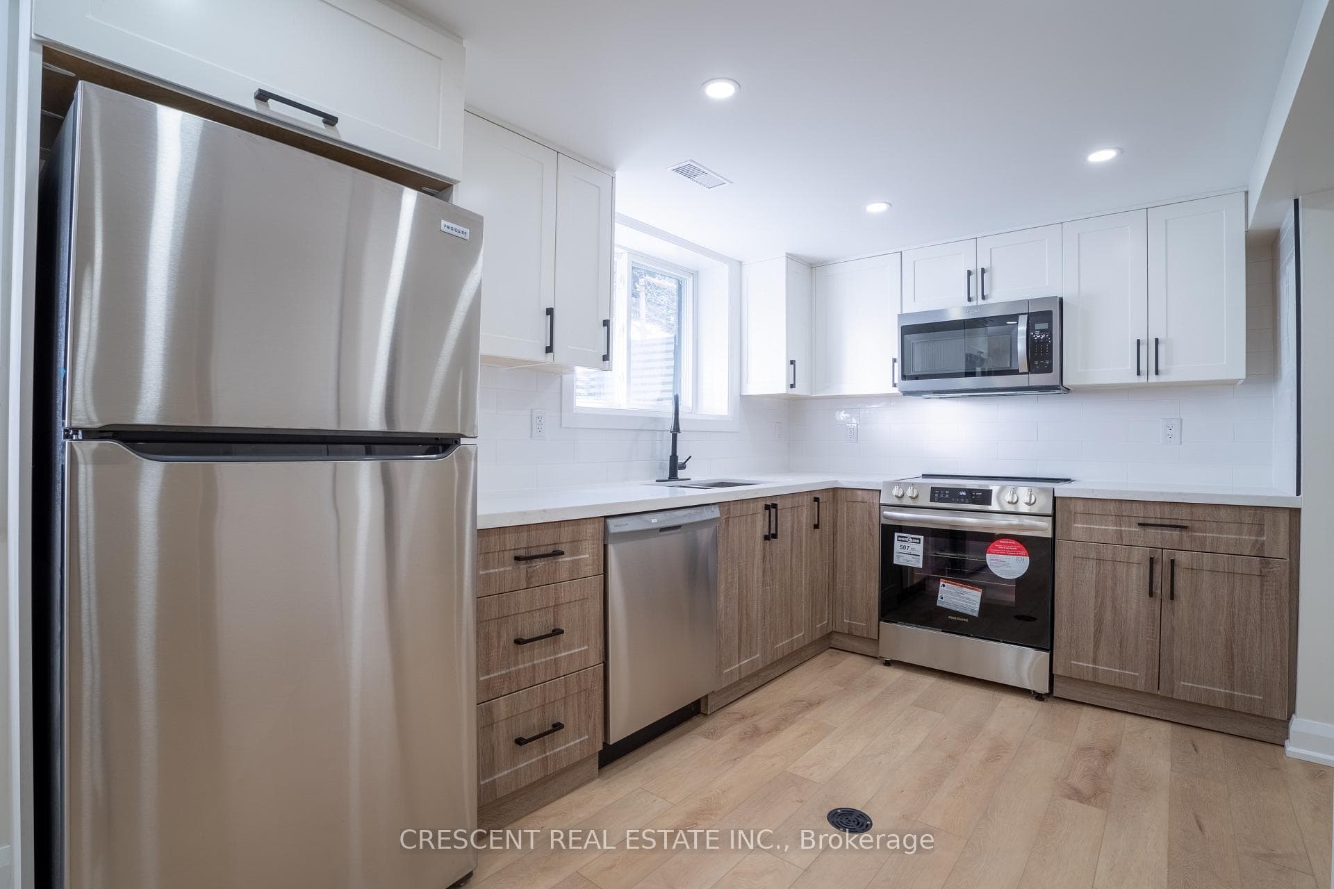 59 Elkwood Court Unit LOWER, Hamilton, ON L9C 2T5 - Photo 1