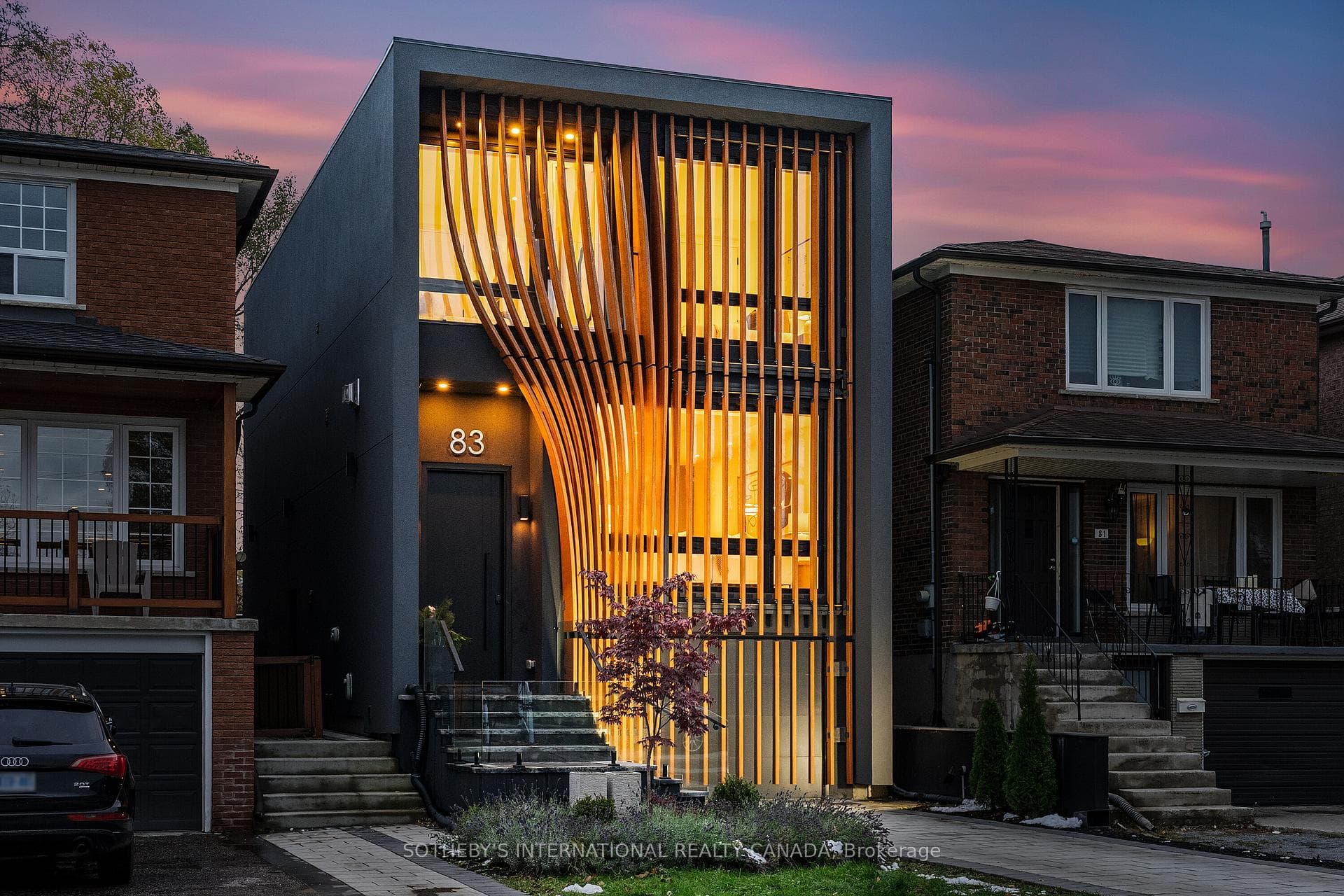 83 Virginia Avenue, Danforth / East York, ON M4C 2S8 - Photo 1