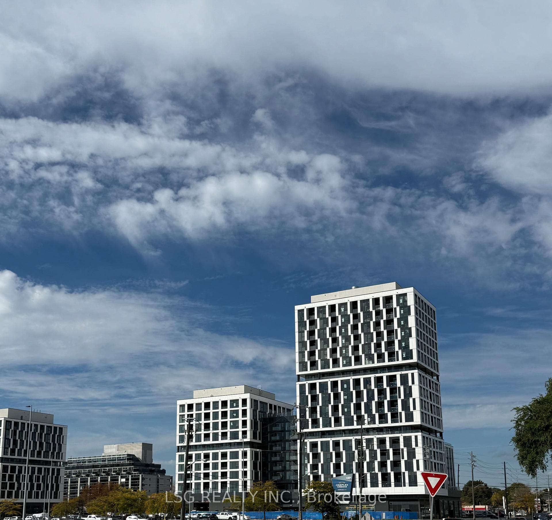 1007 The Queensway N/A Unit 504, Etobicoke (Islington / Rexdale), ON M8Z 6C7 - Photo 1